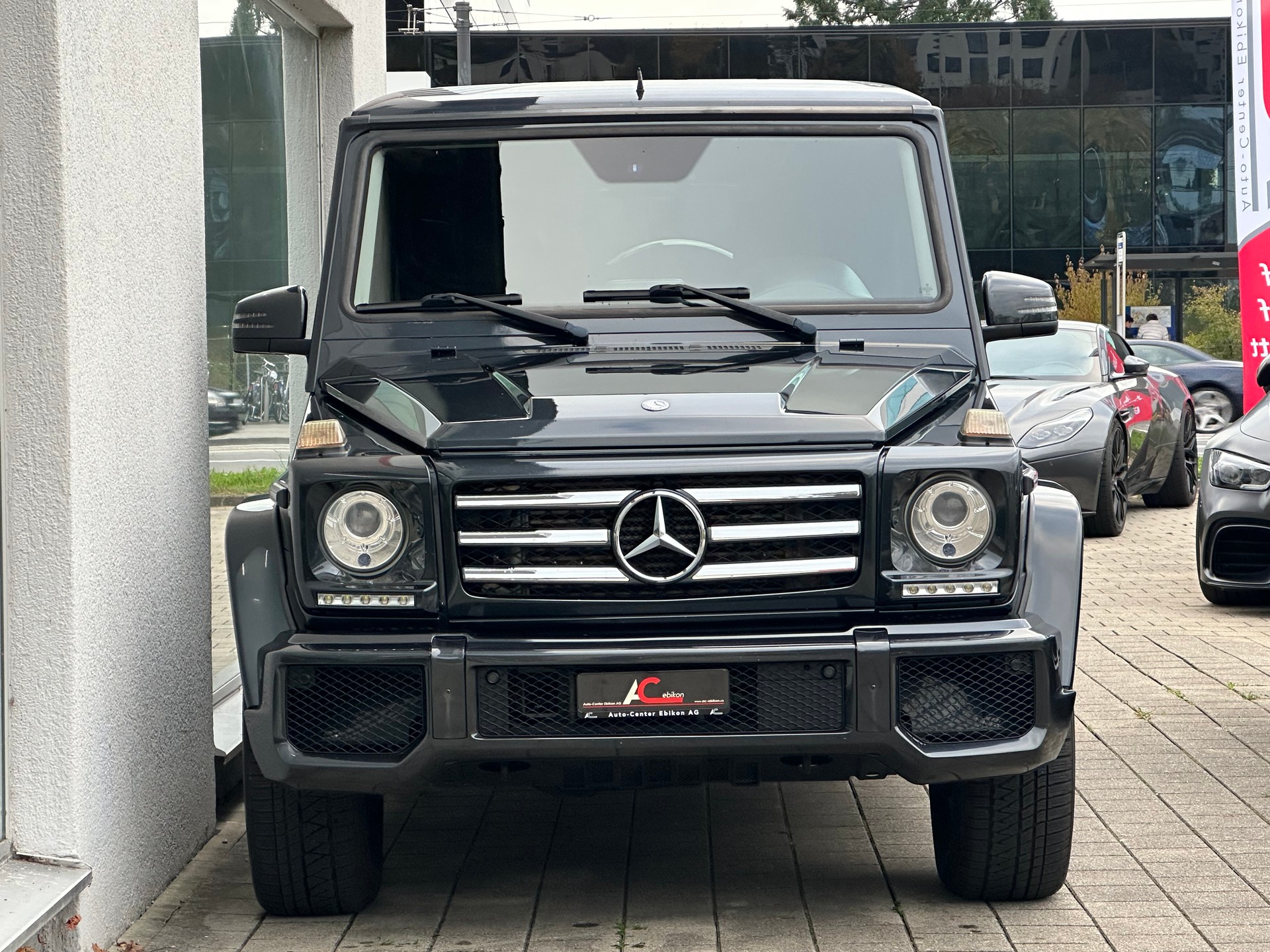 MERCEDES-BENZ G 350 BlueTEC 7G-Tronic-showroom-element-3