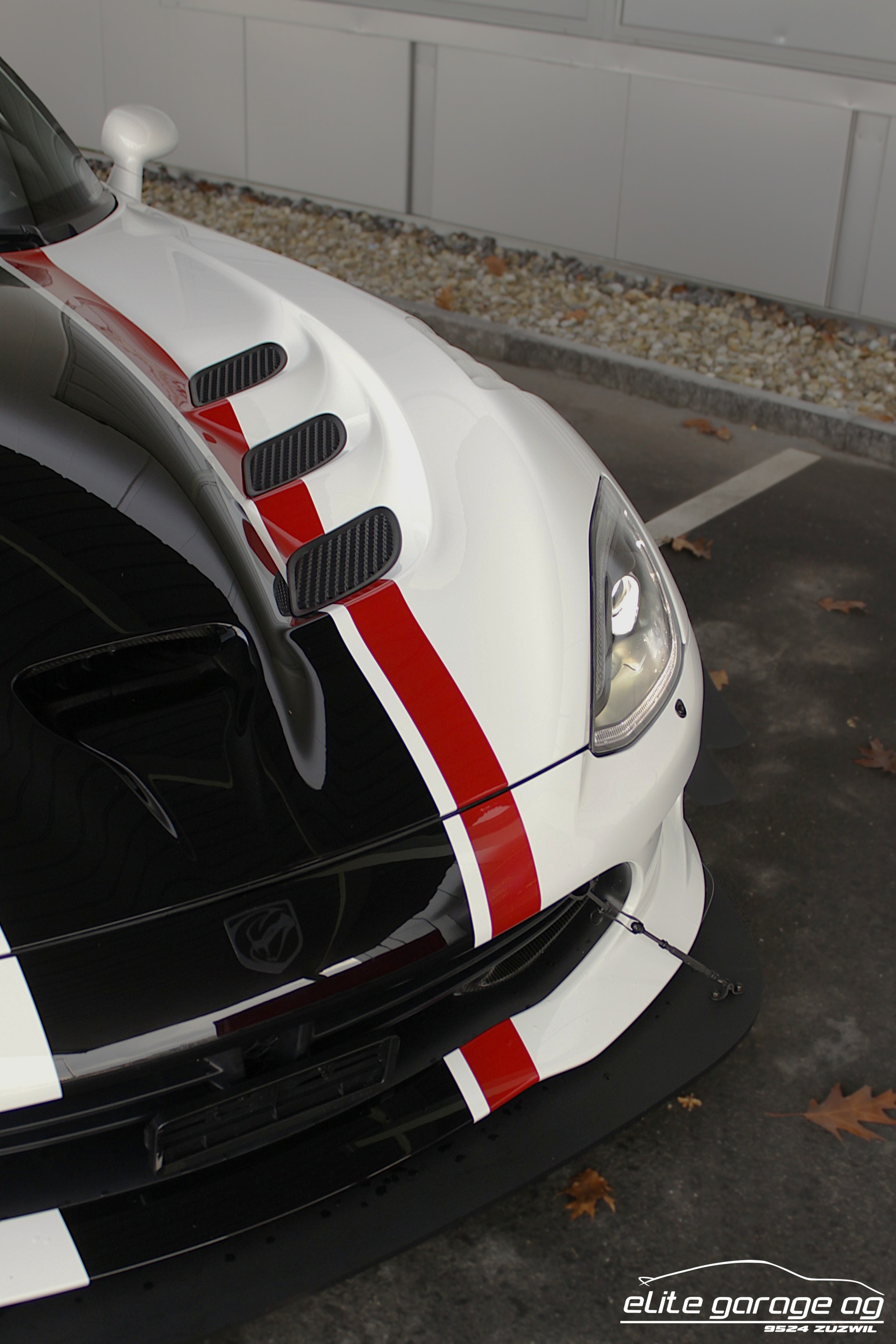 DODGE Viper ACR EXTREME V10 8.4L-image-10