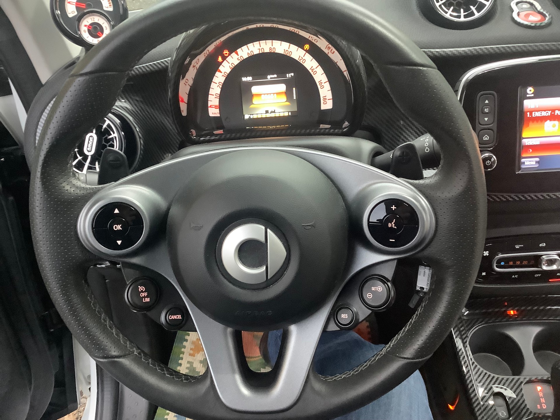 SMART fortwo prime twinmatic-image-12