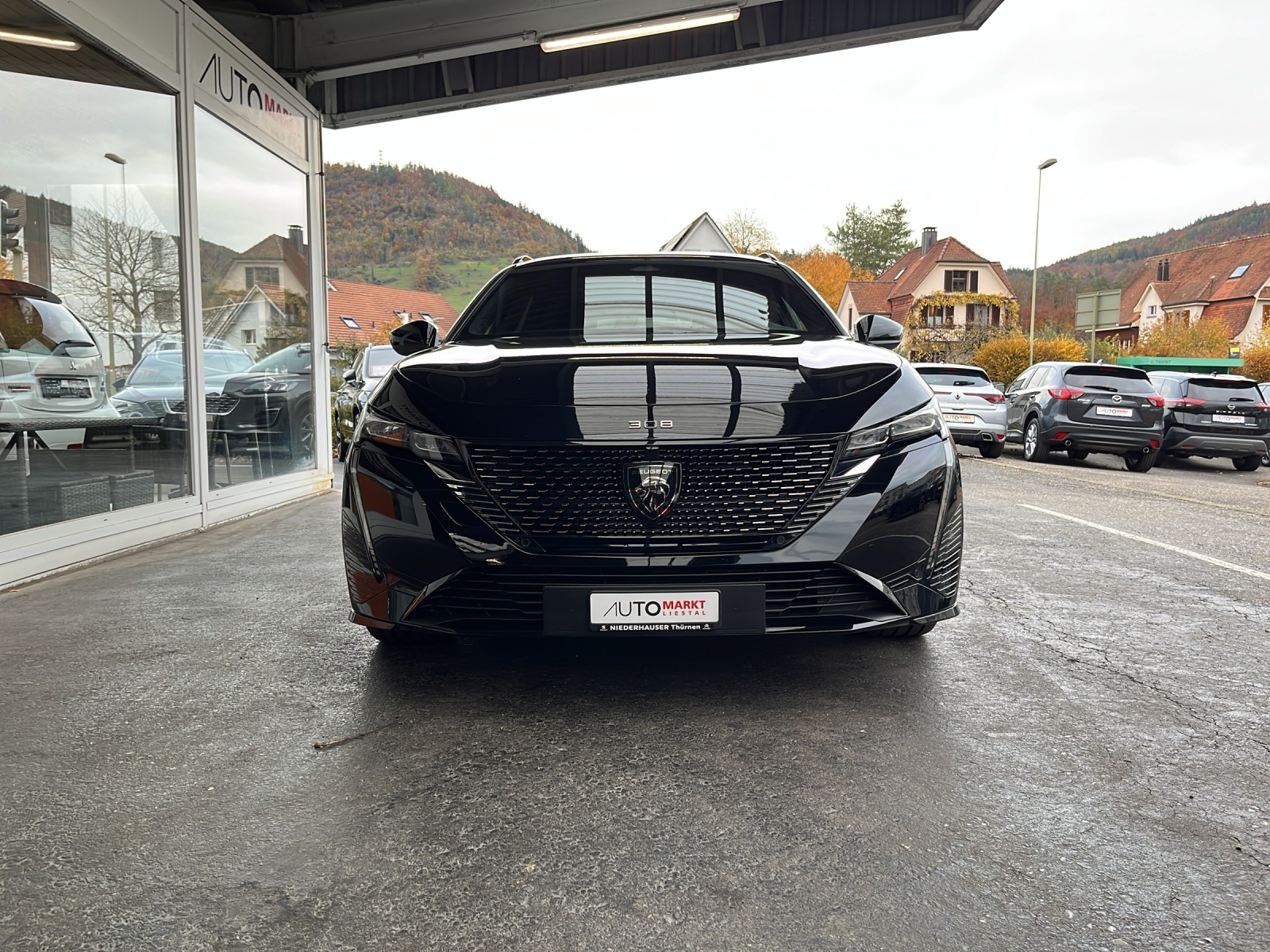 PEUGEOT 308 SW 1.2 Pure Tech GT EAT8-image-5