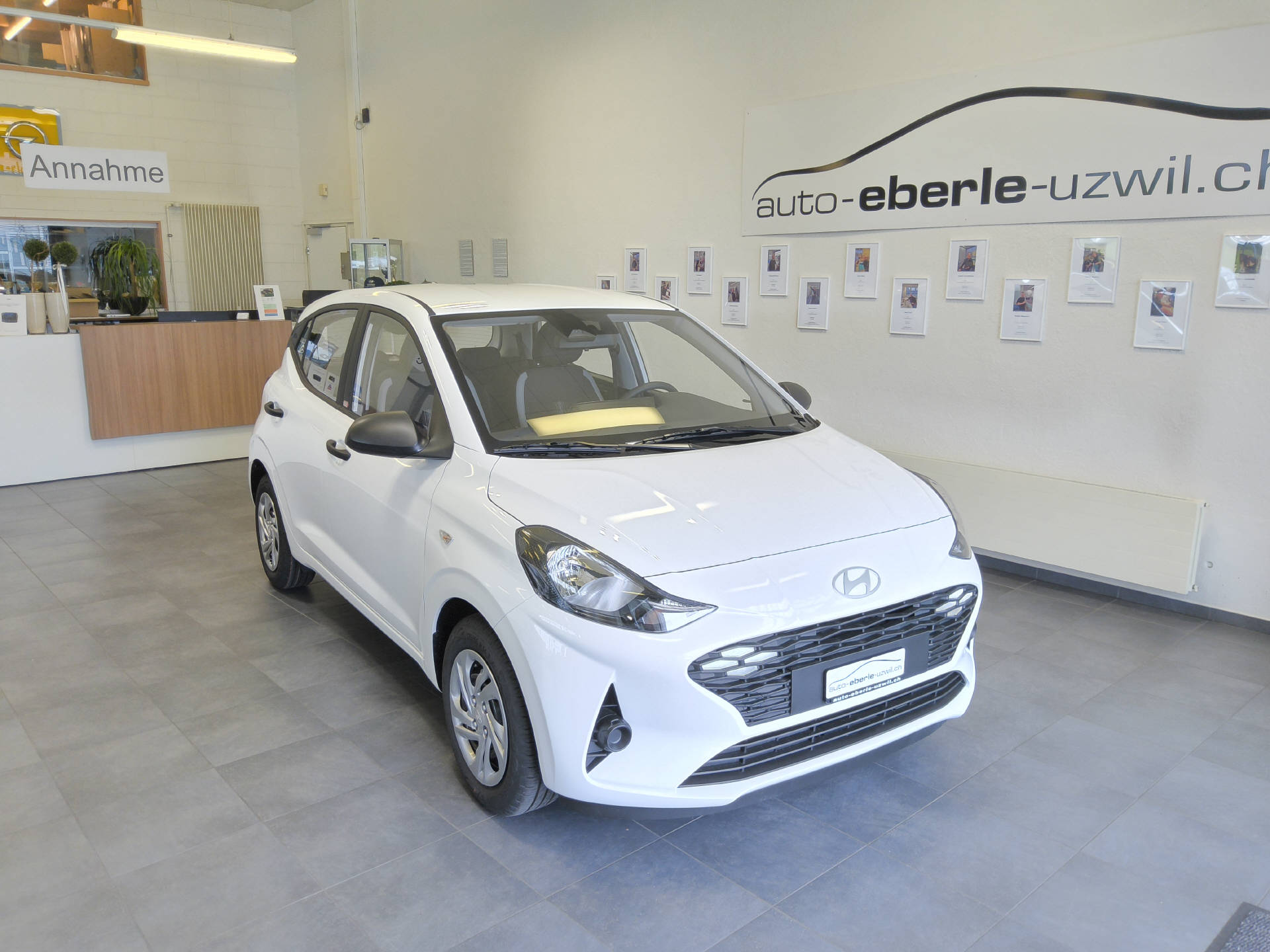 HYUNDAI i10 1.0 Pica-image-1