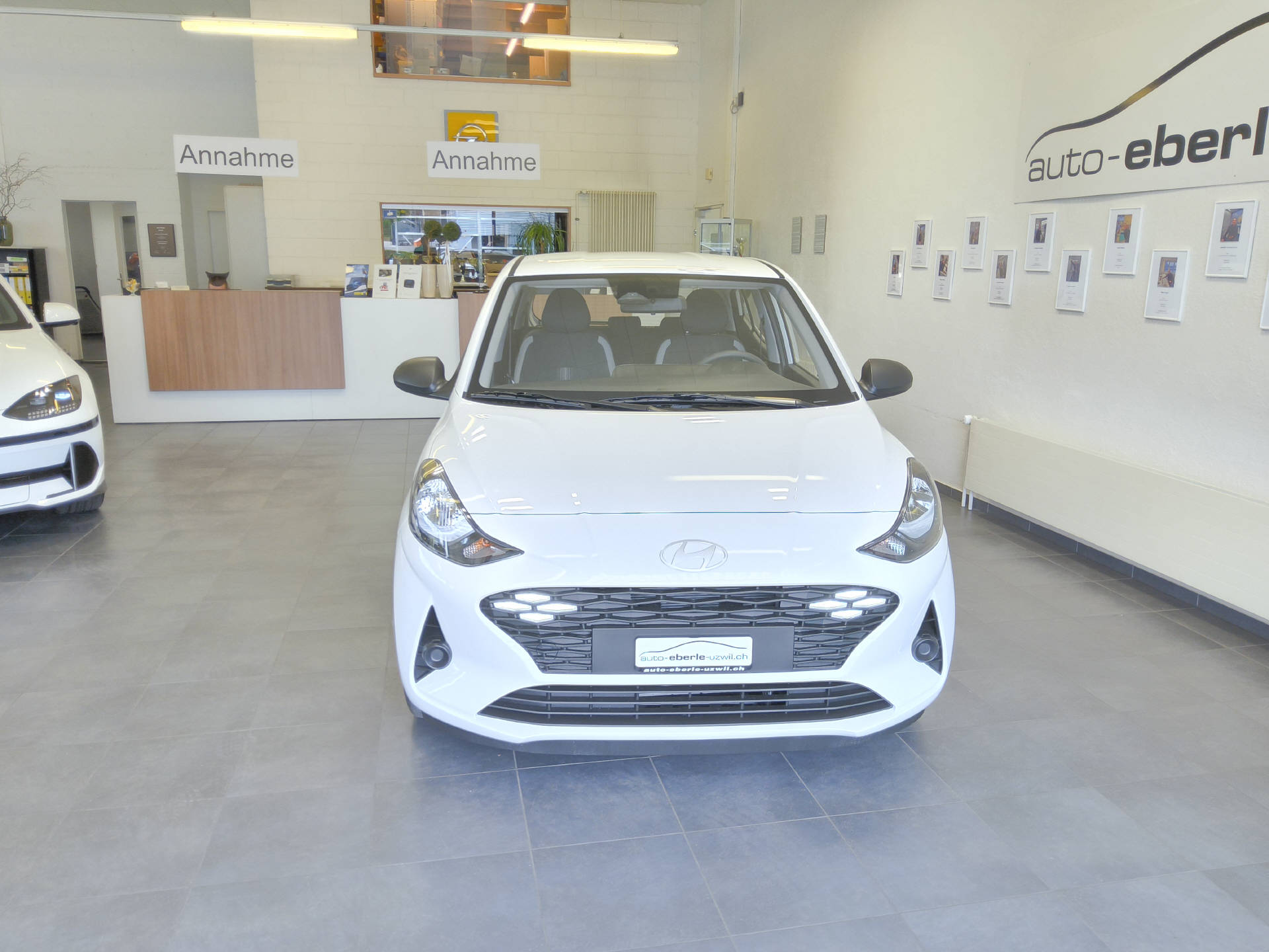 HYUNDAI i10 1.0 Pica-image-2