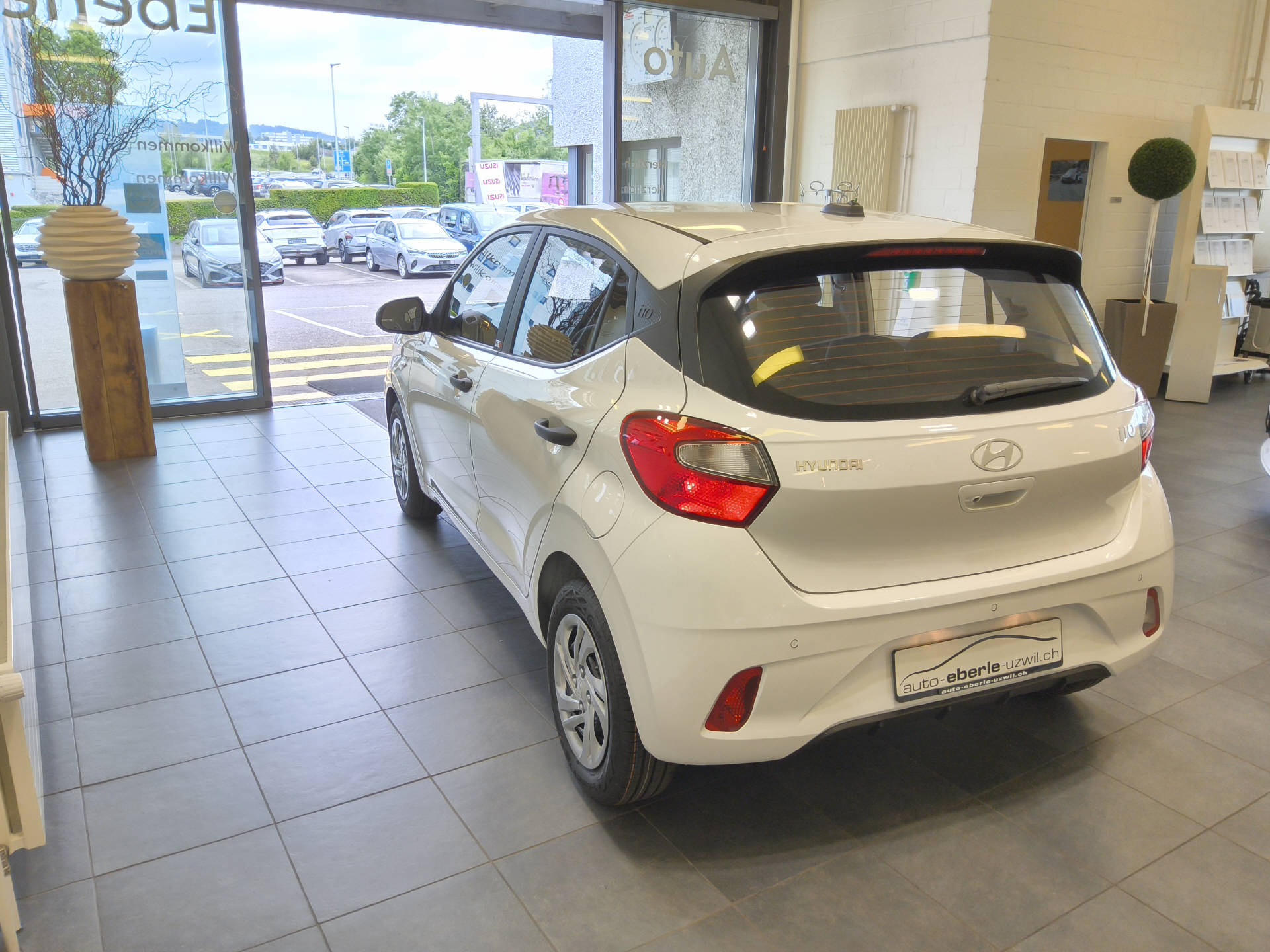 HYUNDAI i10 1.0 Pica-image-4