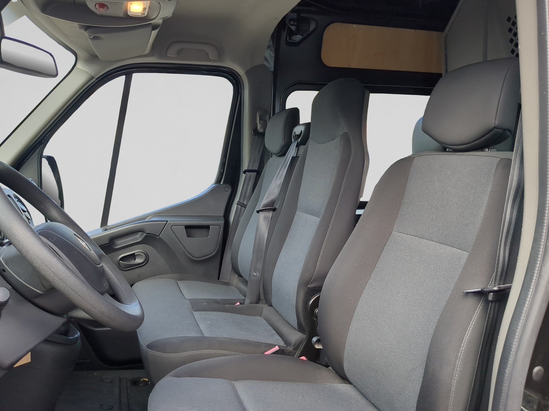 RENAULT Master Z.E. 33 R75 L3H2-image-8