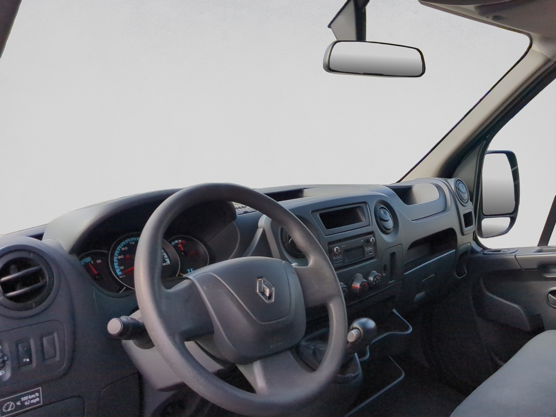 RENAULT Master Z.E. 33 R75 L3H2-image-12