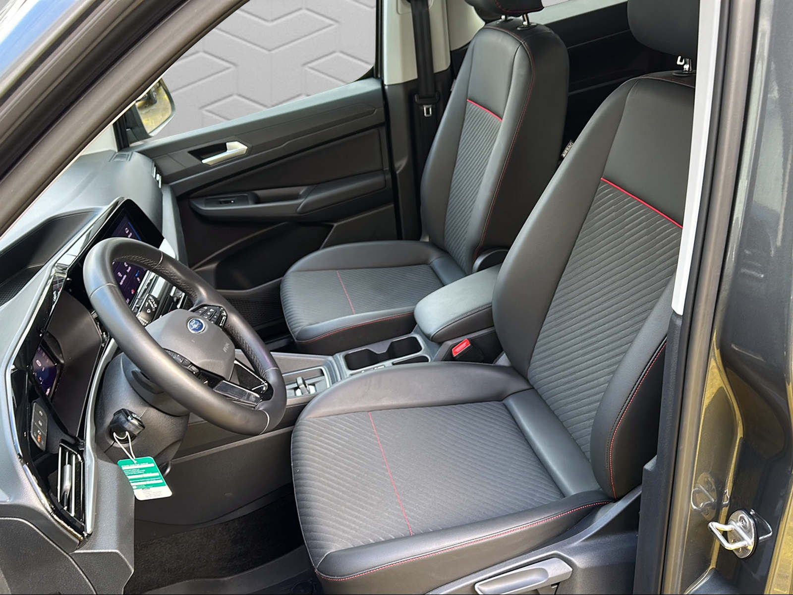 FORD Tourneo Connect 2.0 EcoBlue Titanium Automat-image-10