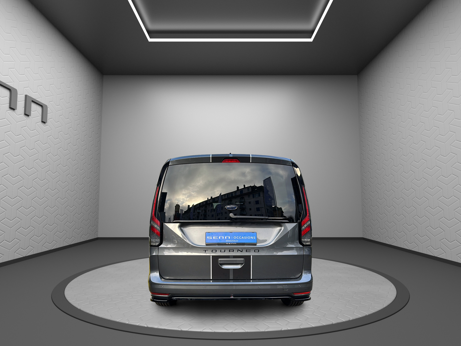 FORD Tourneo Connect 2.0 EcoBlue Titanium Automat-image-4