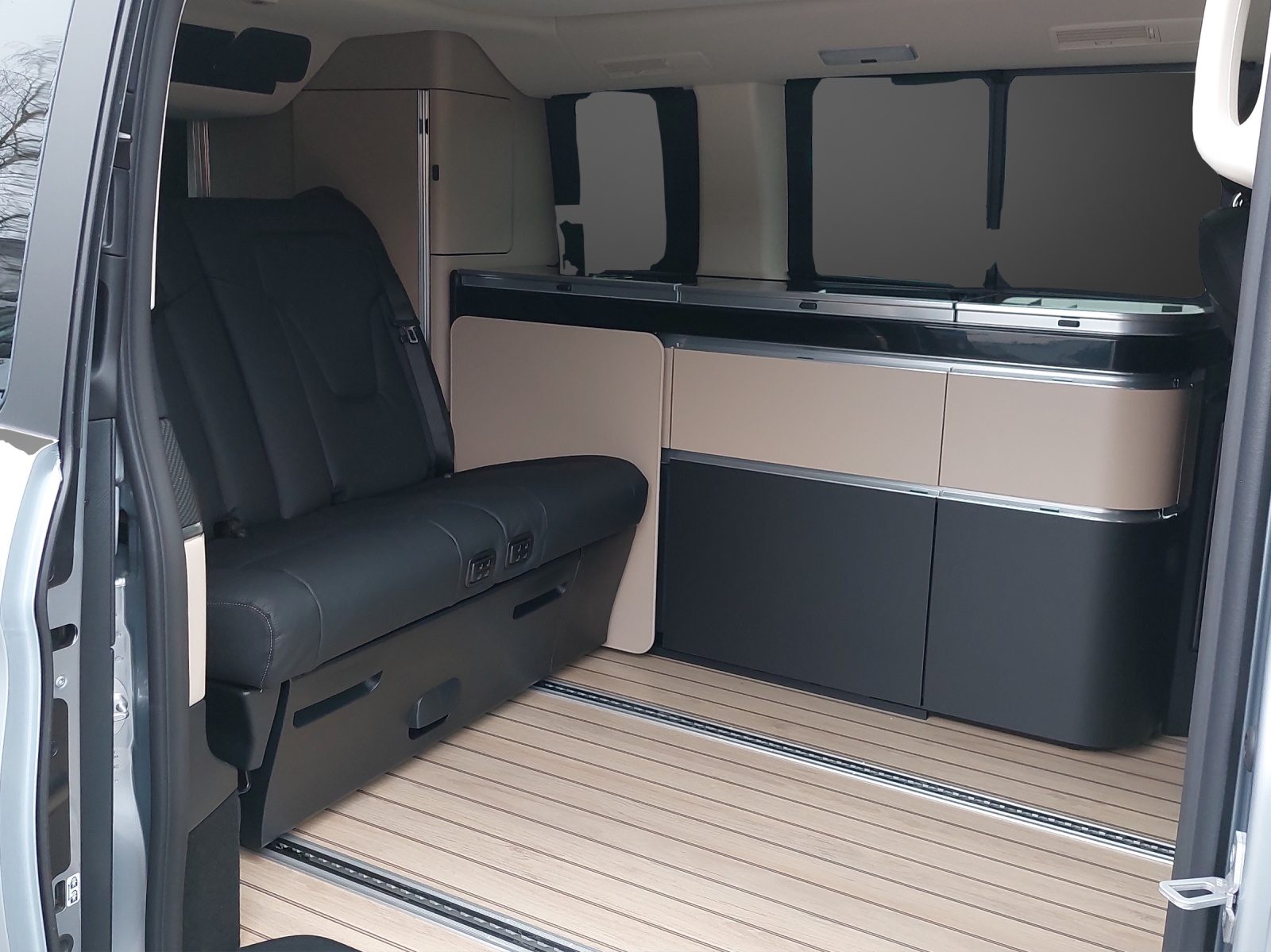 MERCEDES-BENZ Marco Polo 300 d 4M Automat-image-7