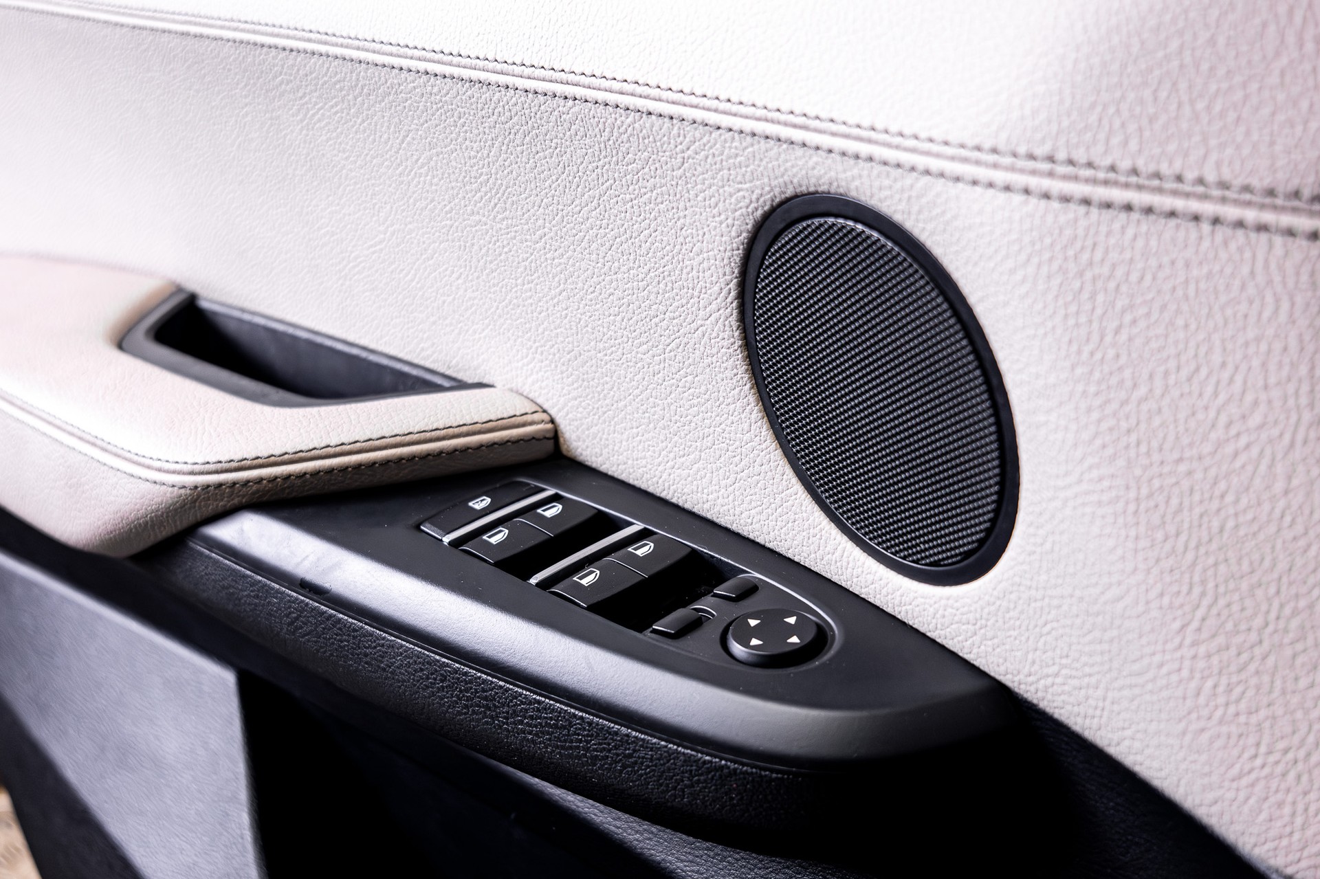 BMW X3 xDrive 35d M-Sport-image-9