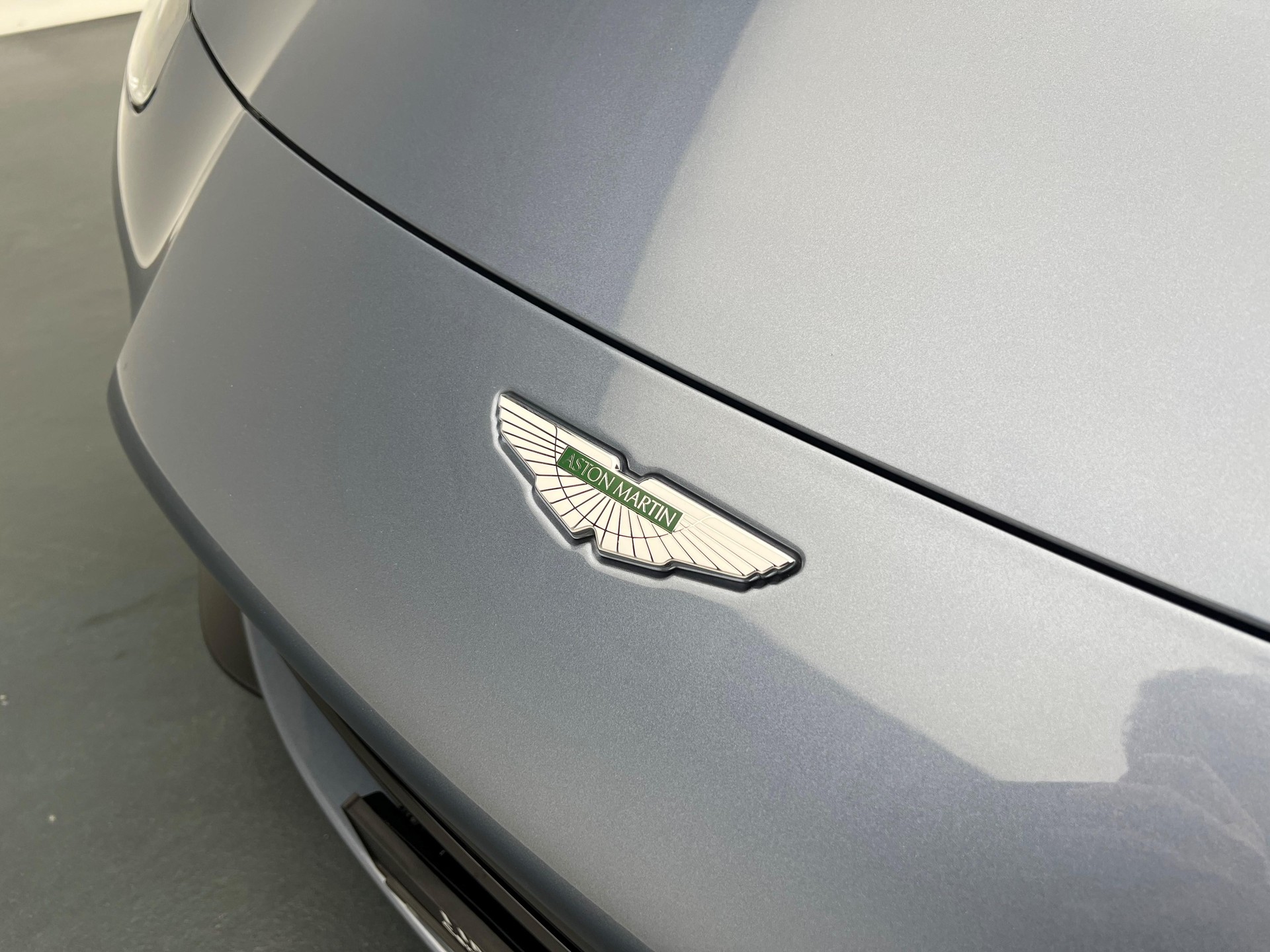 ASTON MARTIN V8 Vantage Coupé 4.0 V8 Bi-Turbo-image-12