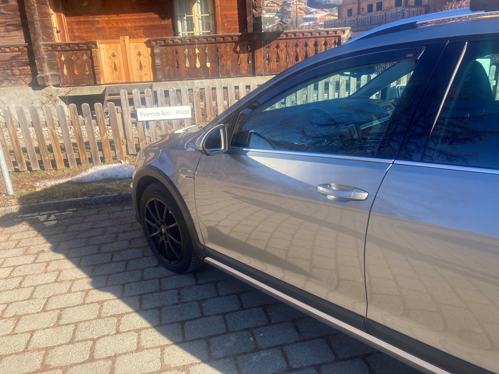 VW Golf Alltrack 4Motion DSG – ab MFK – 119’500 km – Anhängerkupplung – Rückfahrkamera – 8x Bereift-image-1