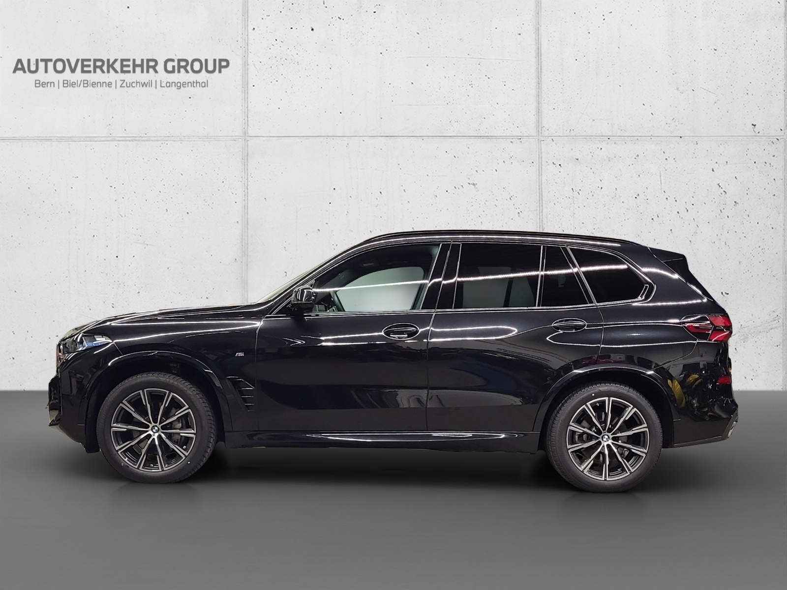 BMW X5 xDrive 48V 30d M Sport Steptronic-showroom-element-1