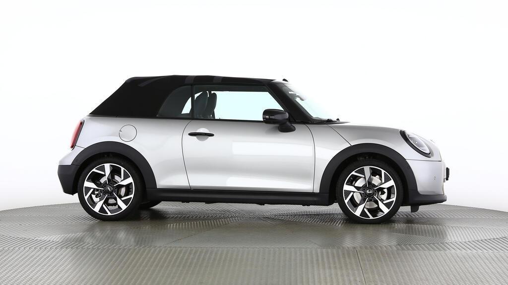 MINI Cooper S Cabrio-image-1