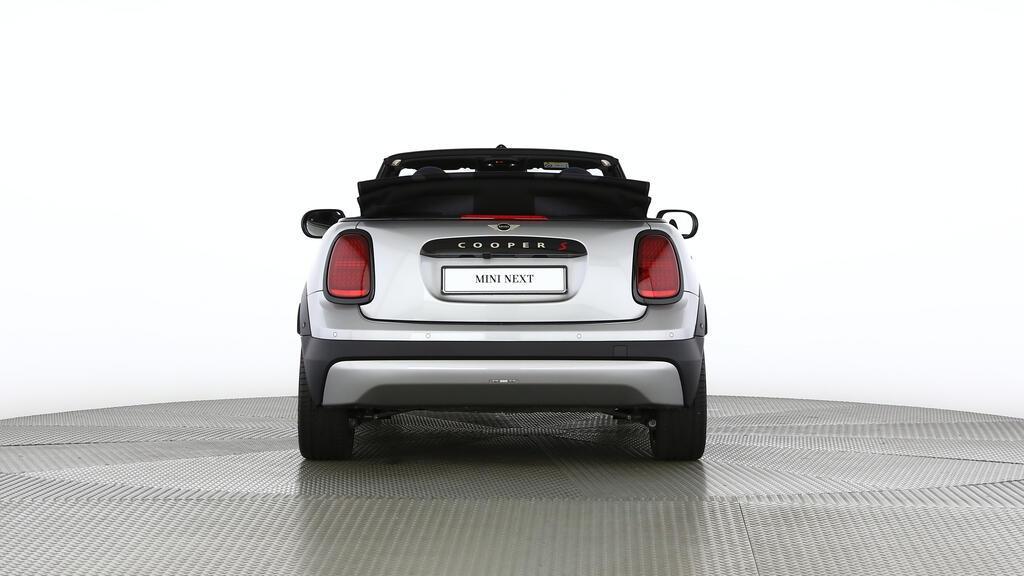 MINI Cooper S Cabrio-image-13