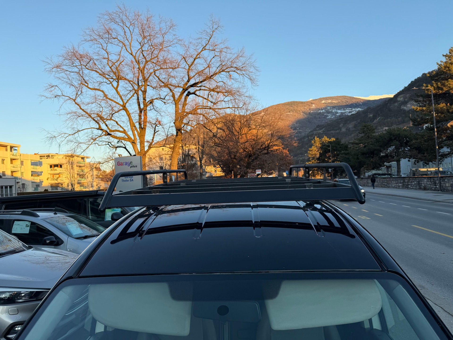 VW Caddy Maxi 2.0 TDI 4Motion-image-8