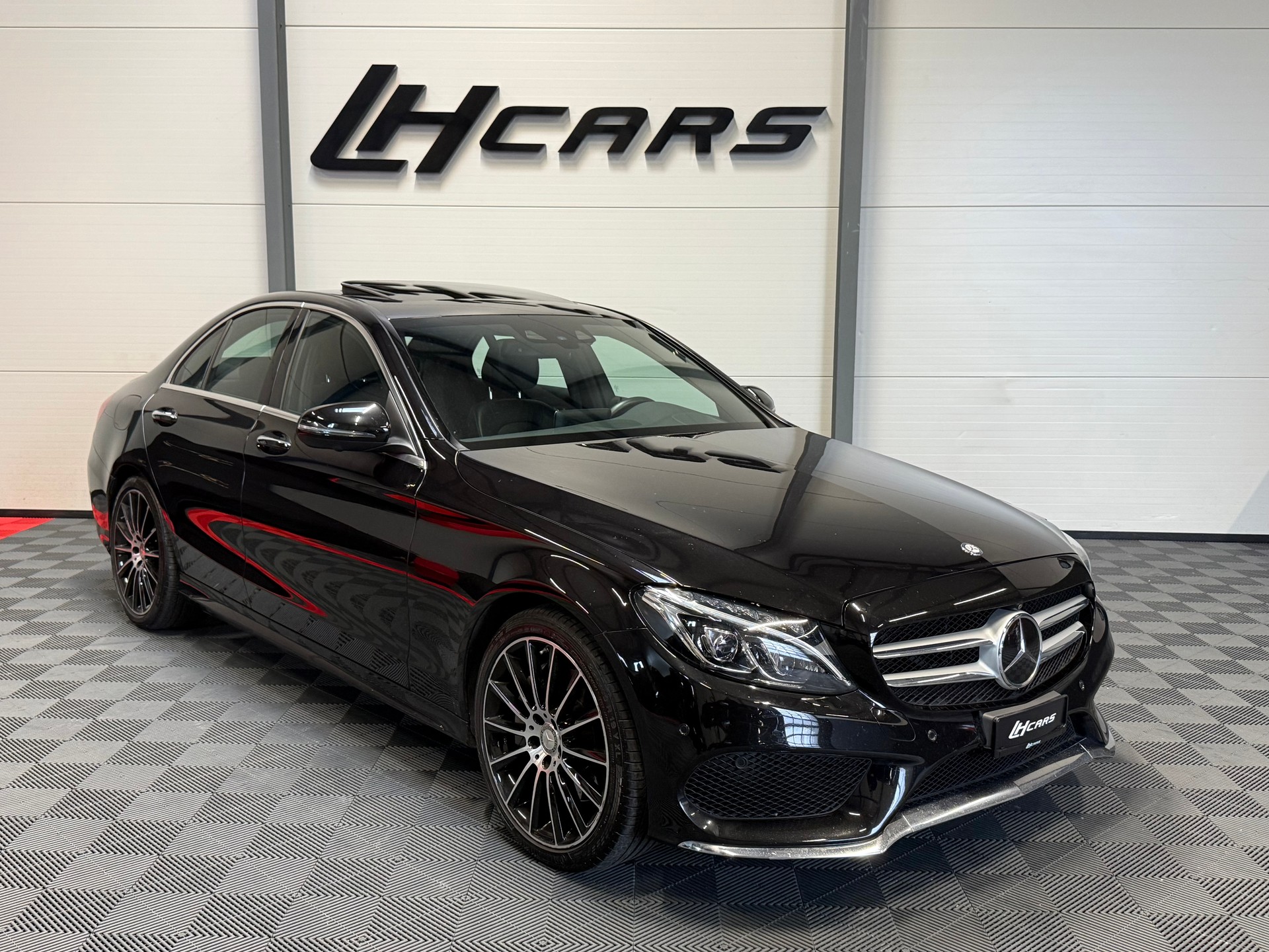 MERCEDES-BENZ C 400 AMG Line 4matic-image-5