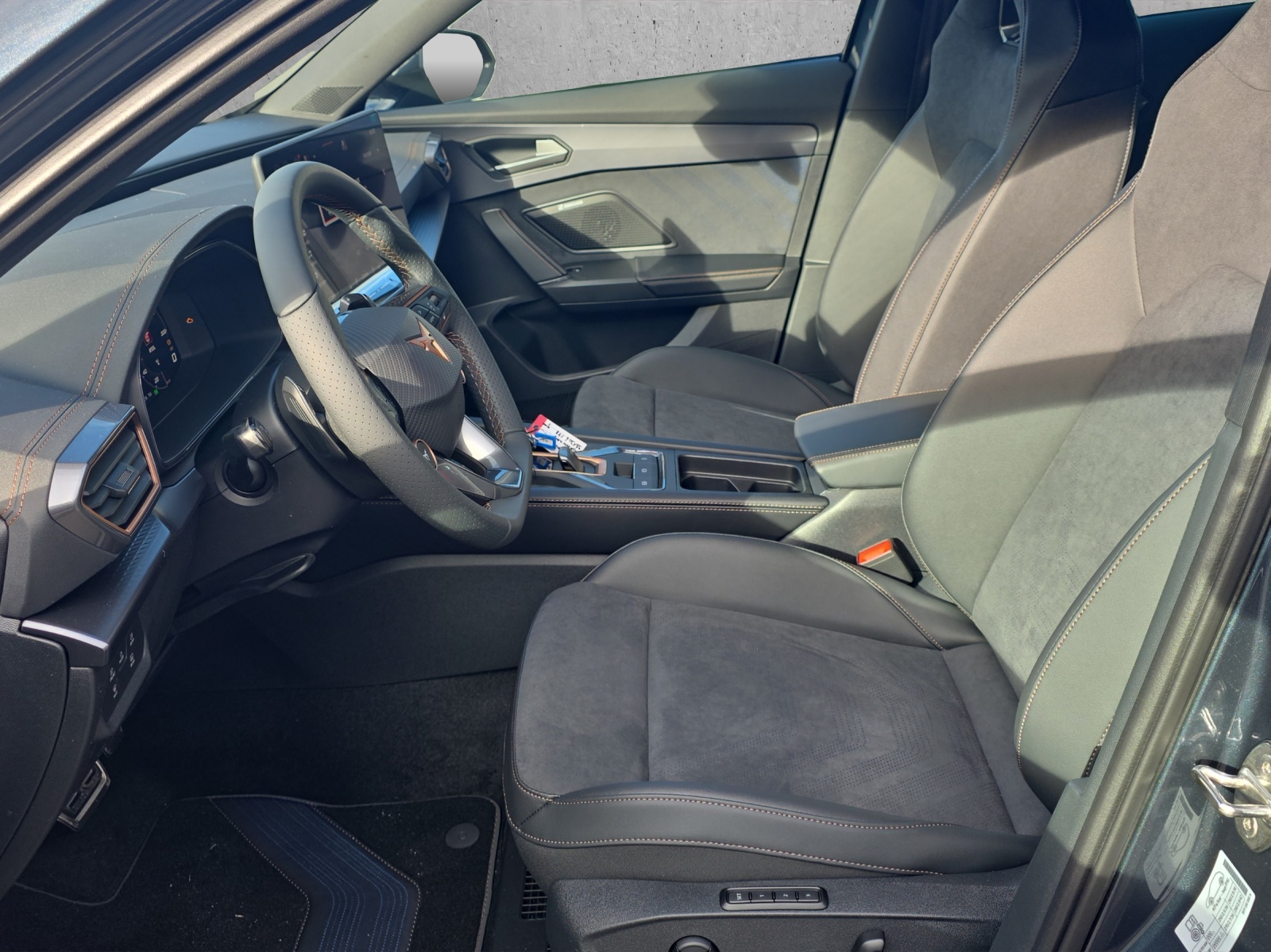 CUPRA Formentor 2.0TSI Prime Edition VZ 4Drive DSG-image-8