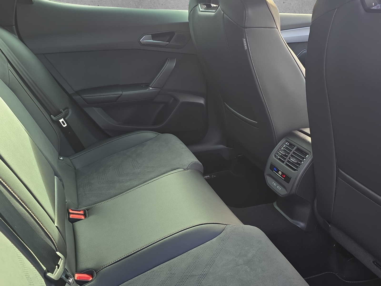 CUPRA Formentor 2.0TSI Prime Edition VZ 4Drive DSG-image-11