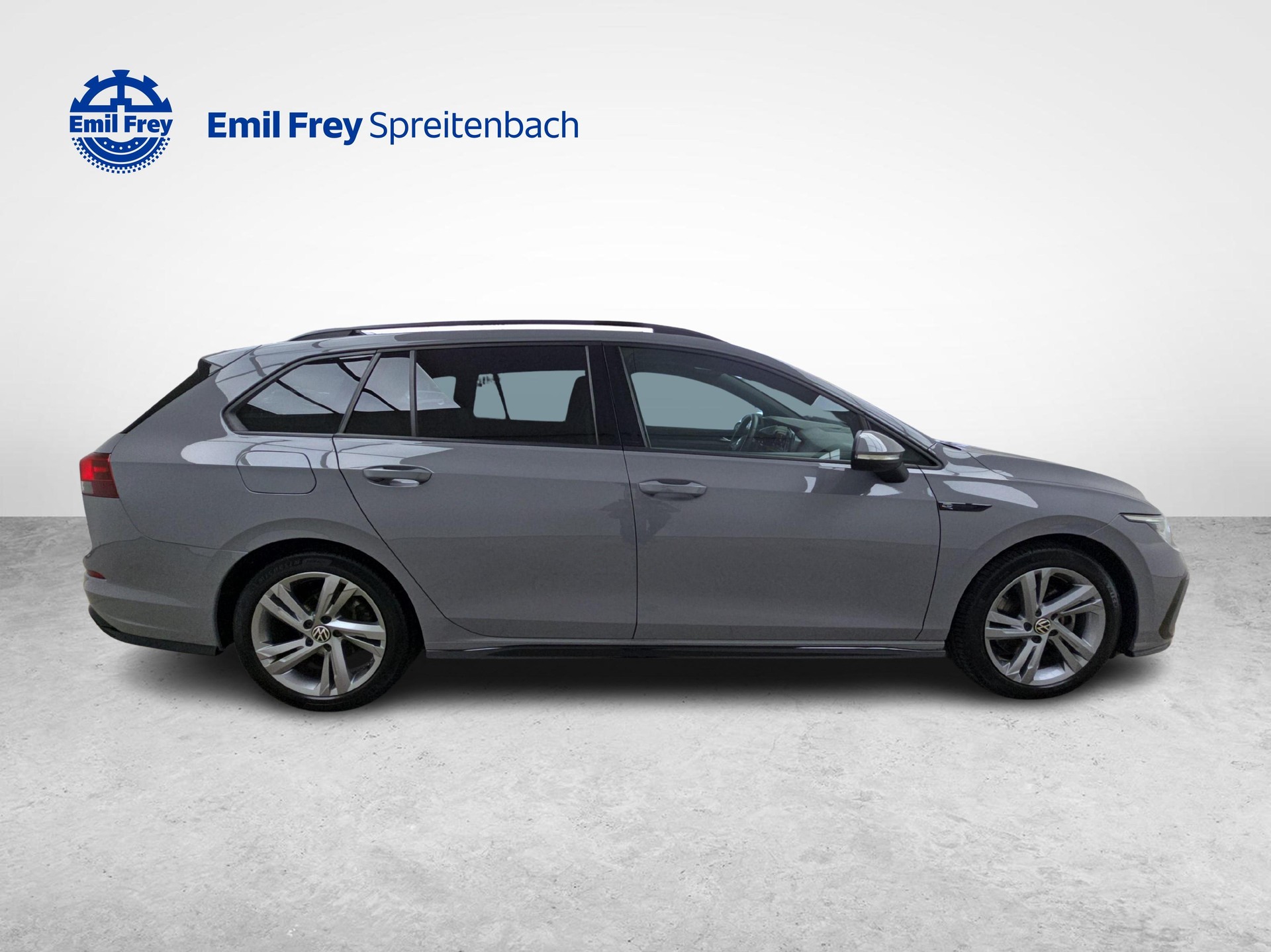 VW Golf VIII Variant 2.0 TSI R-Line DSG 4motion / Jetzt mit attraktivem 1.99% Leasing-image-5