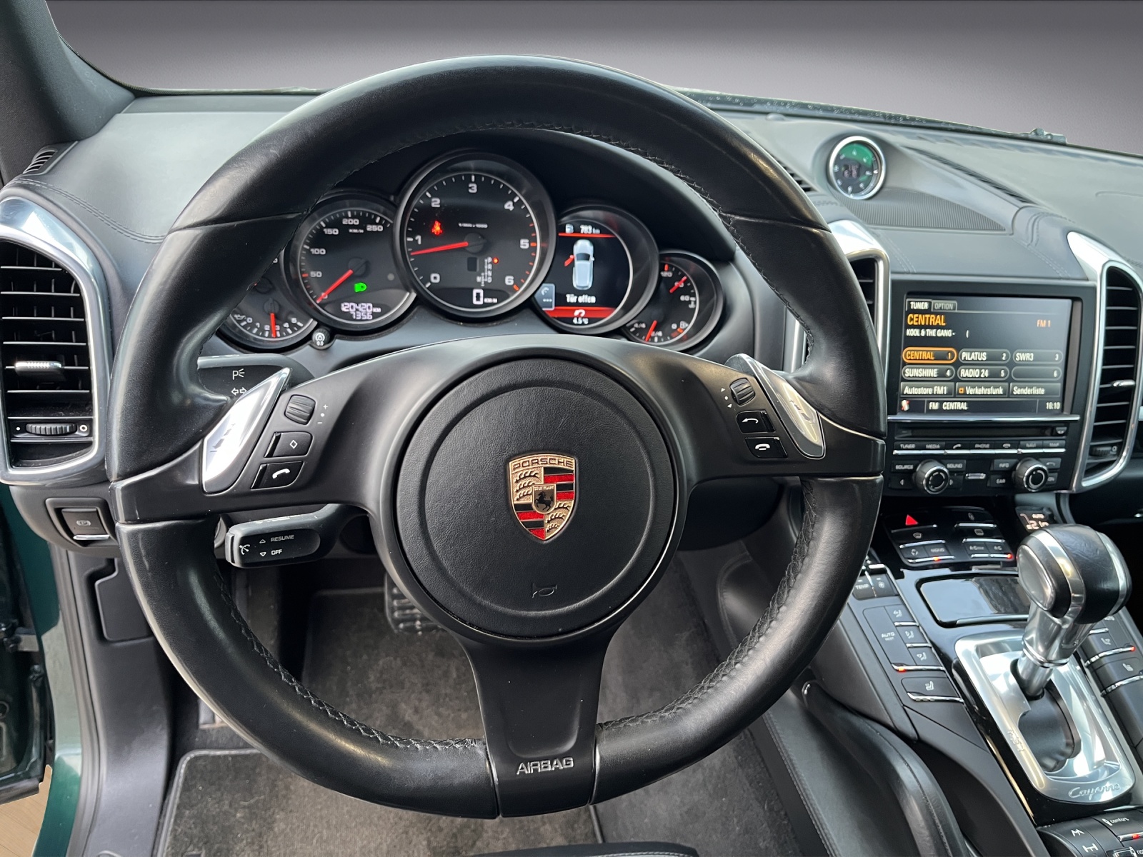 PORSCHE Cayenne 3.0 V6 TDI TipT-image-8