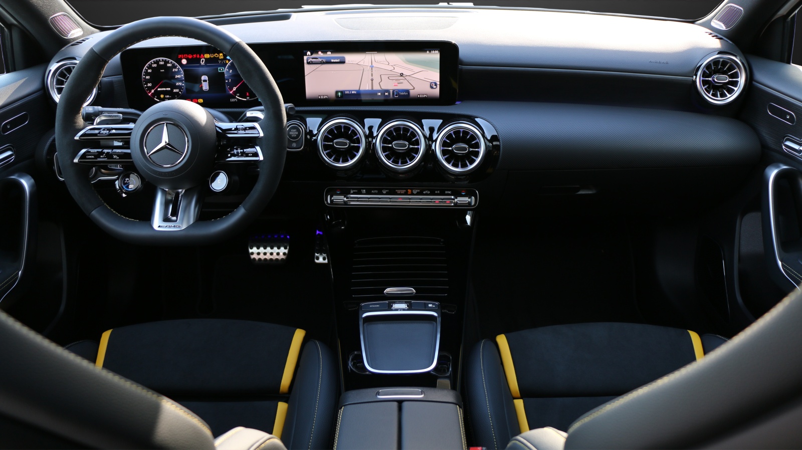 MERCEDES-BENZ A AMG 45 S 4Matic 8G-DCT-image-5