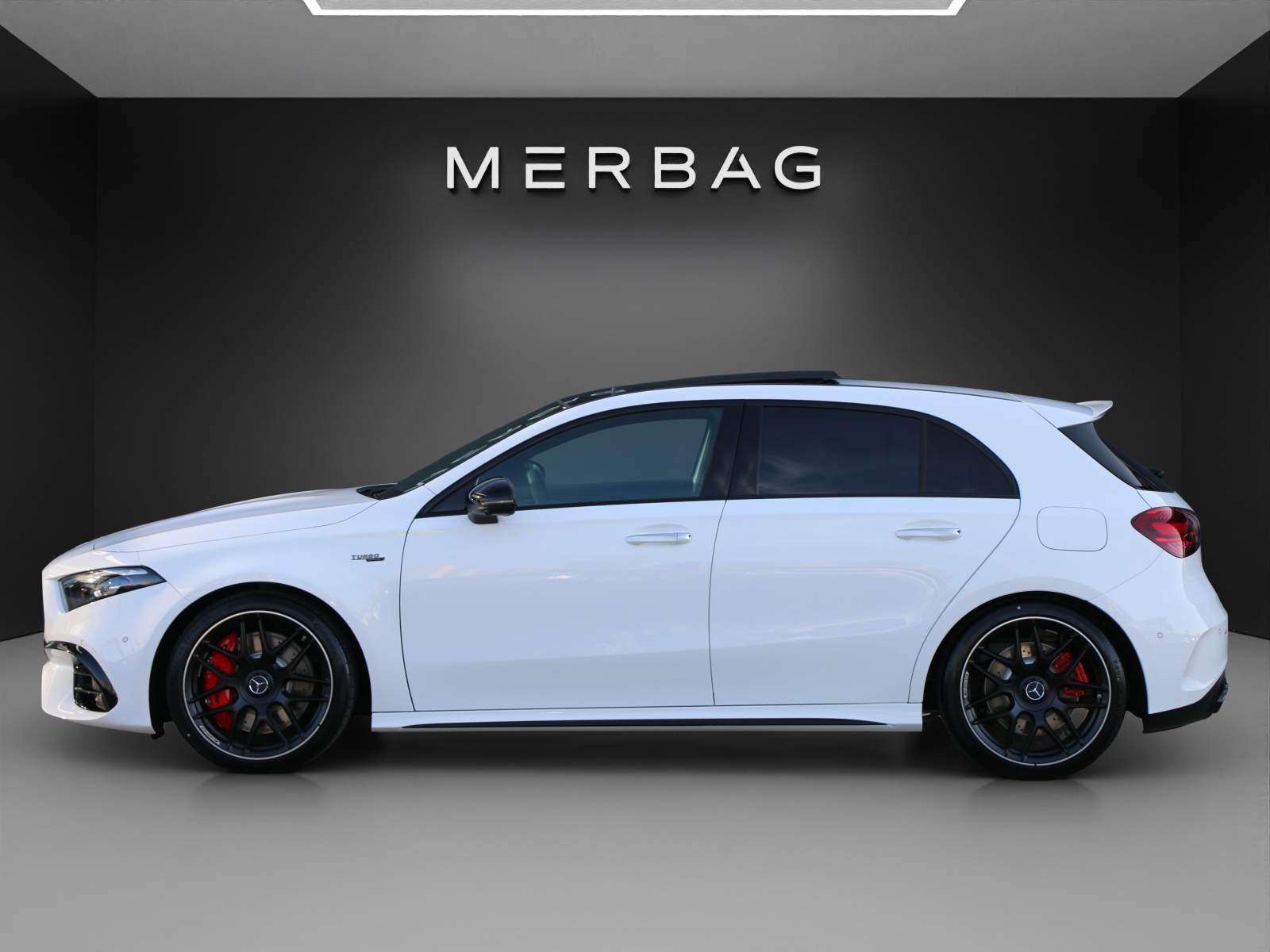 MERCEDES-BENZ A AMG 45 S 4Matic 8G-DCT-image-1