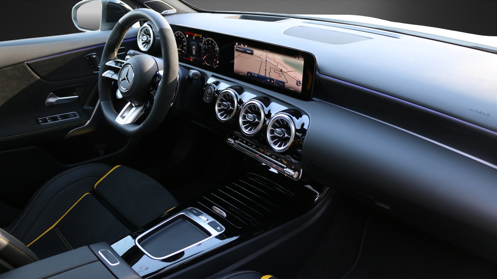 MERCEDES-BENZ A AMG 45 S 4Matic 8G-DCT-image-6