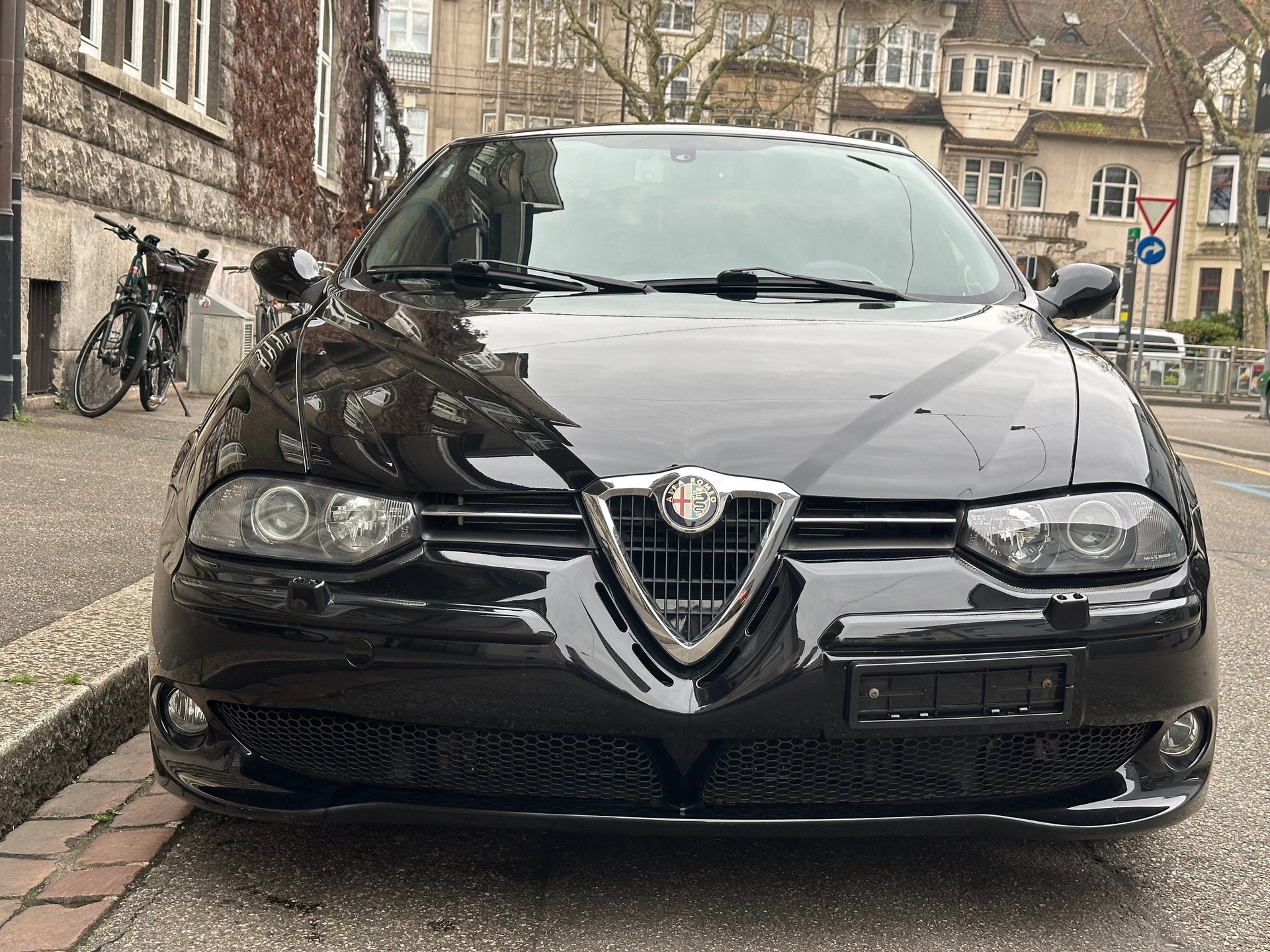 ALFA ROMEO 156 3.2 V6 GTA-showroom-element-1