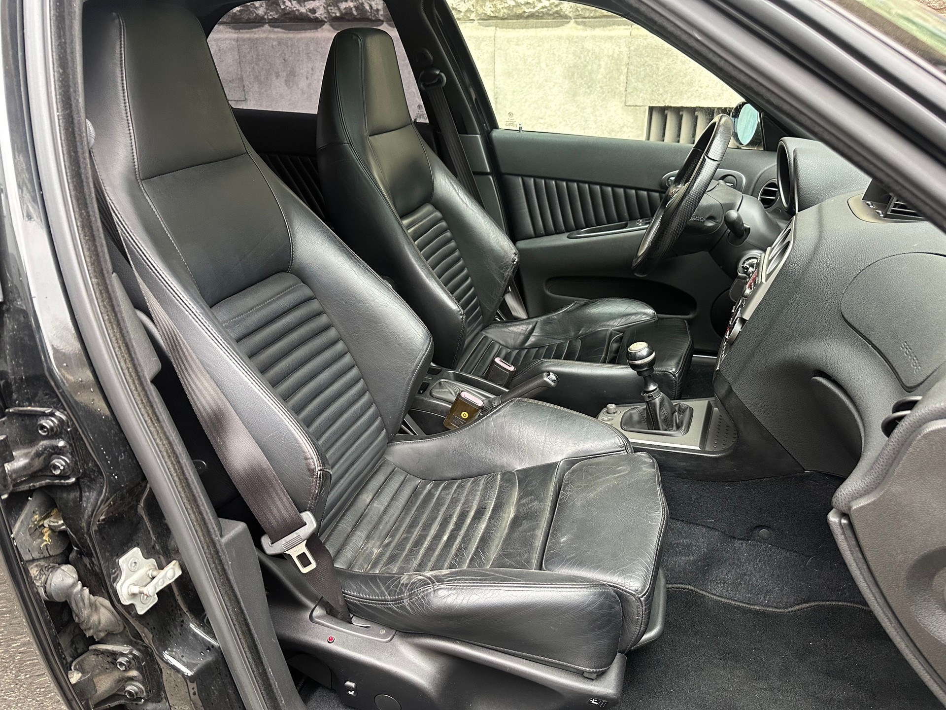 ALFA ROMEO 156 3.2 V6 GTA-image-8