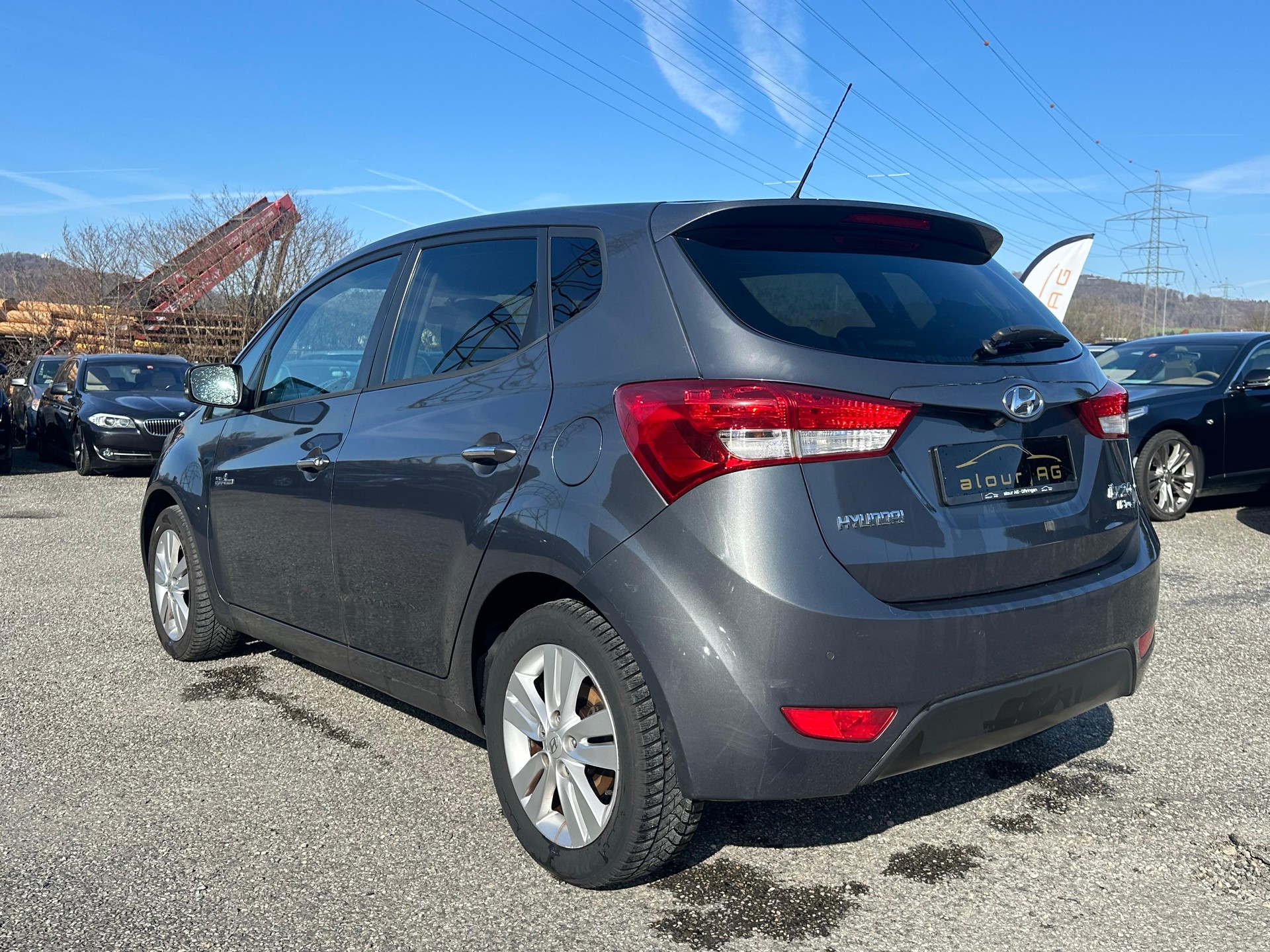 HYUNDAI iX20 1.6 Premium-image-2