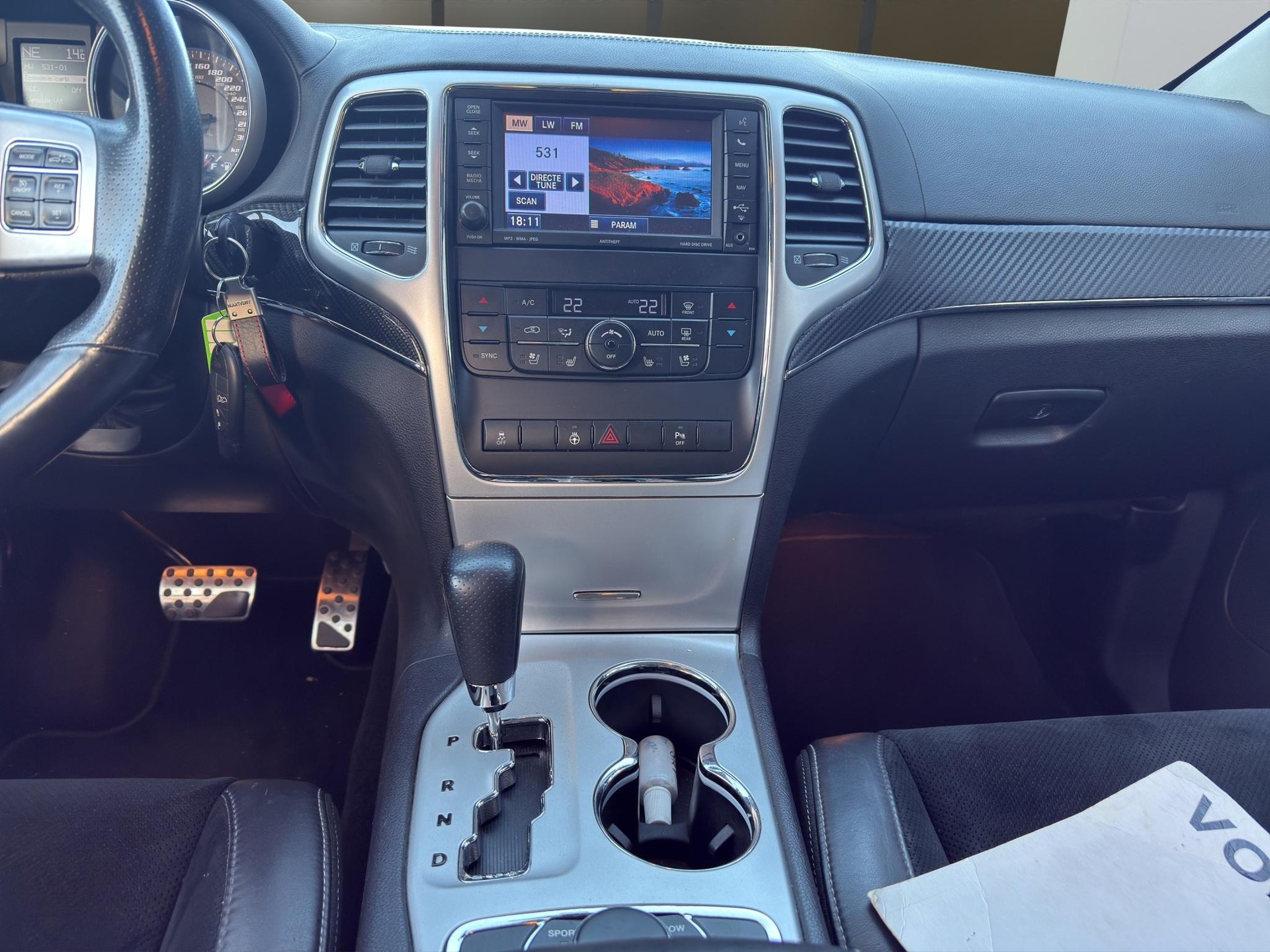 JEEP Grand Cherokee 6.4 V8 HEMI SRT8-image-14