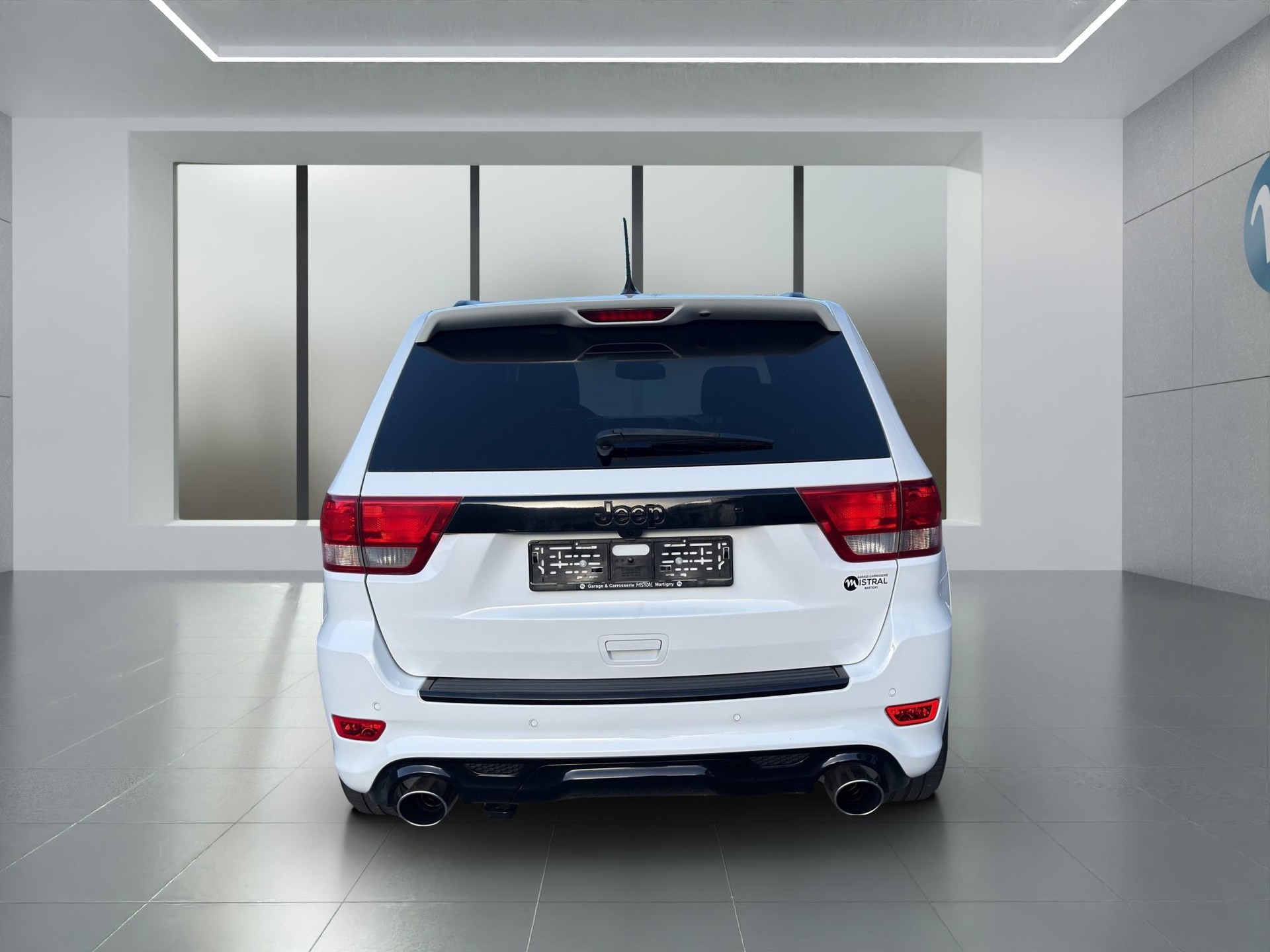 JEEP Grand Cherokee 6.4 V8 HEMI SRT8-image-3