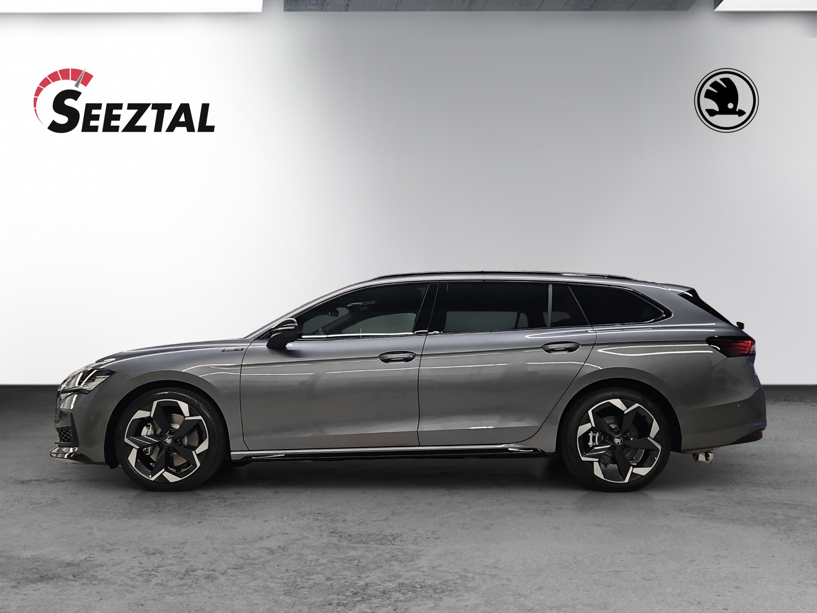 SKODA Superb Combi 2.0 TSI Sportline 4x4 DSG-image-0