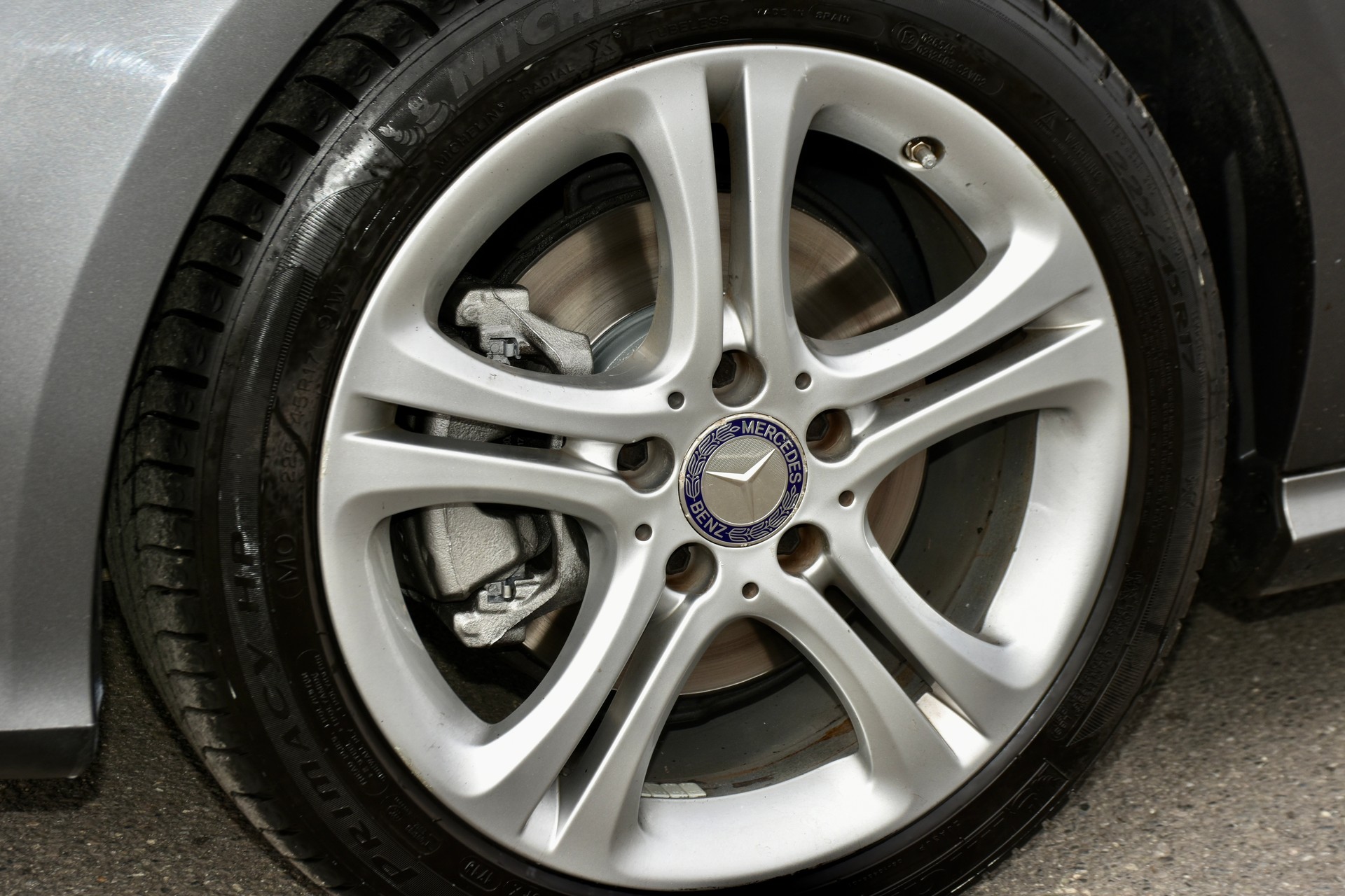 MERCEDES-BENZ A 180 Style 7G-DCT-image-12