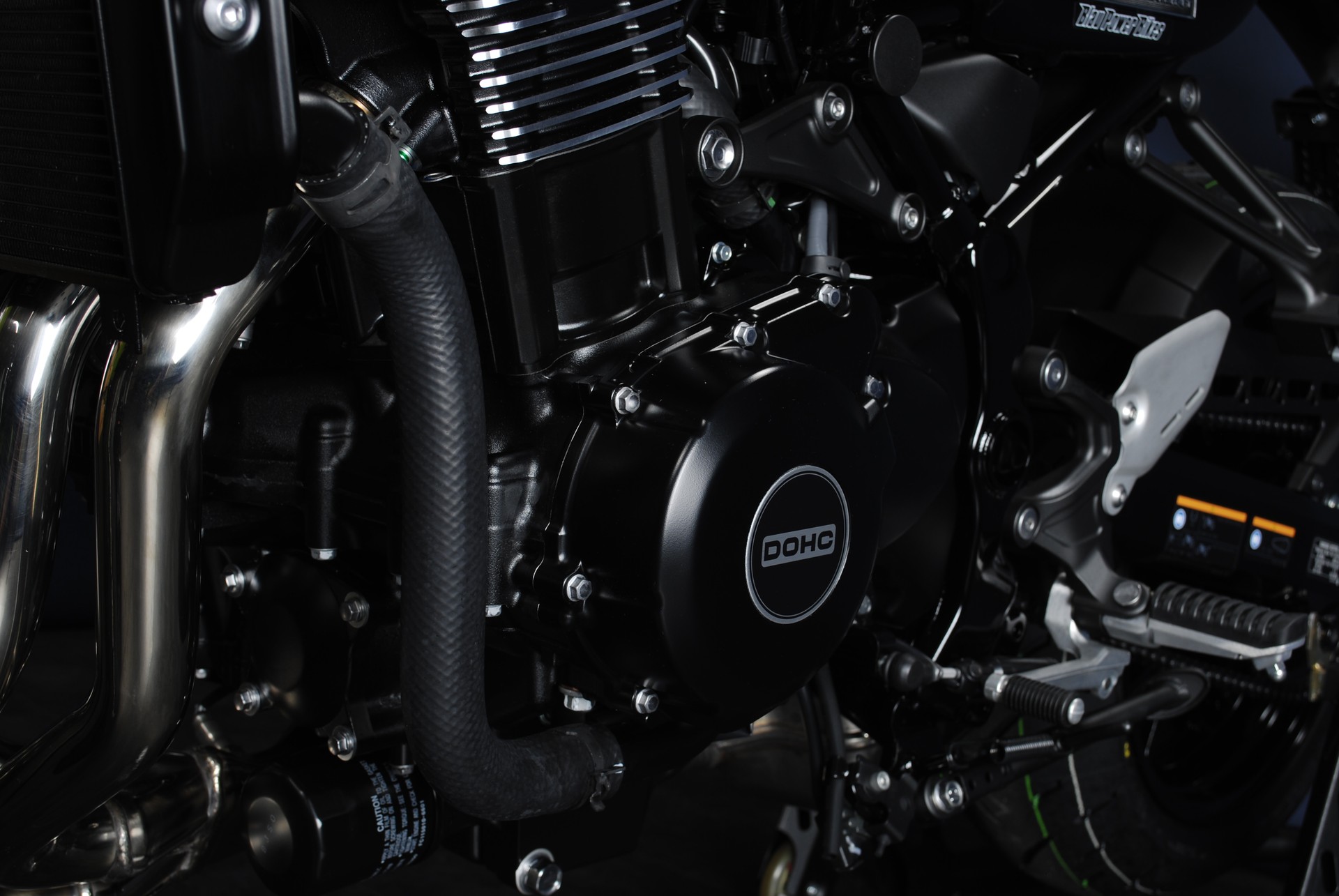 KAWASAKI Z 900 RS "Black Ball Edition" (85 kW) MY26-image-8