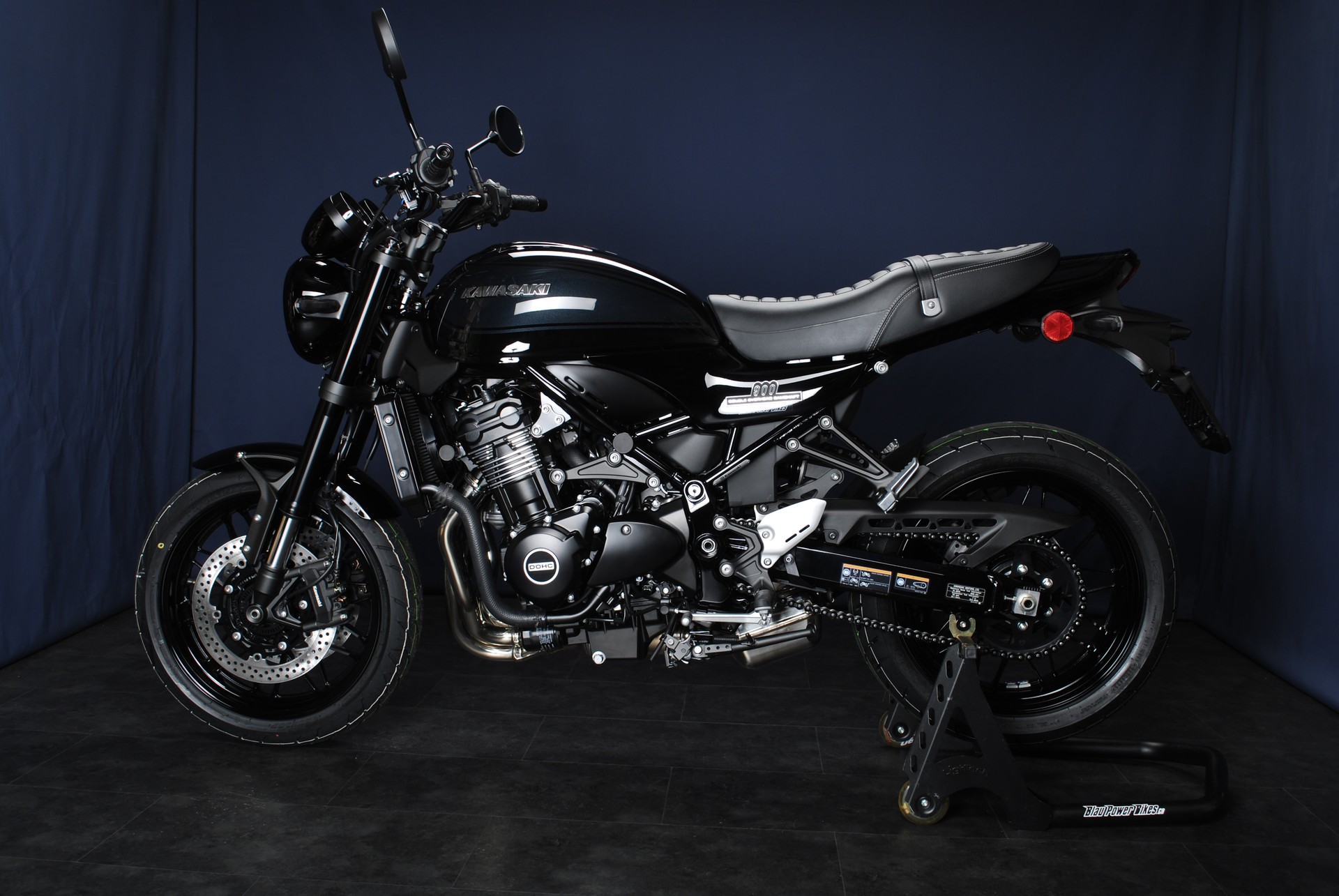 KAWASAKI Z 900 RS "Black Ball Edition" (85 kW) MY26-image-9
