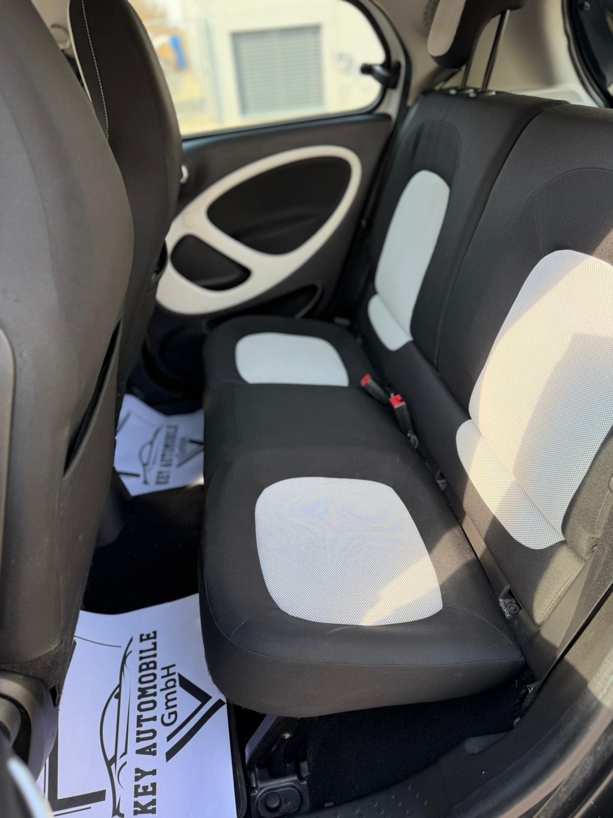 SMART forfour passion twinmatic-image-10