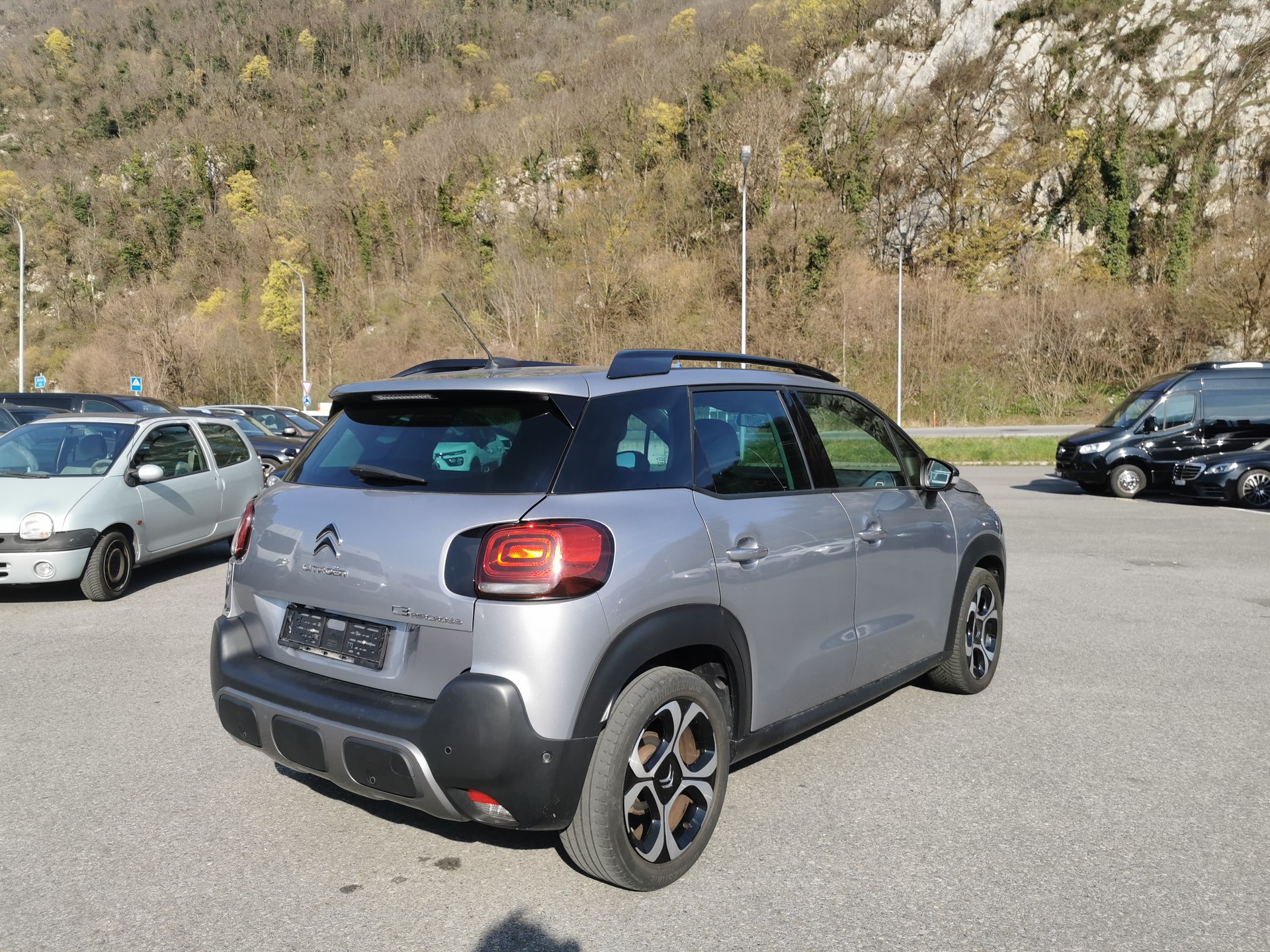 CITROEN C3 Aircross 1.5 BlueHD Shine EAT-image-3