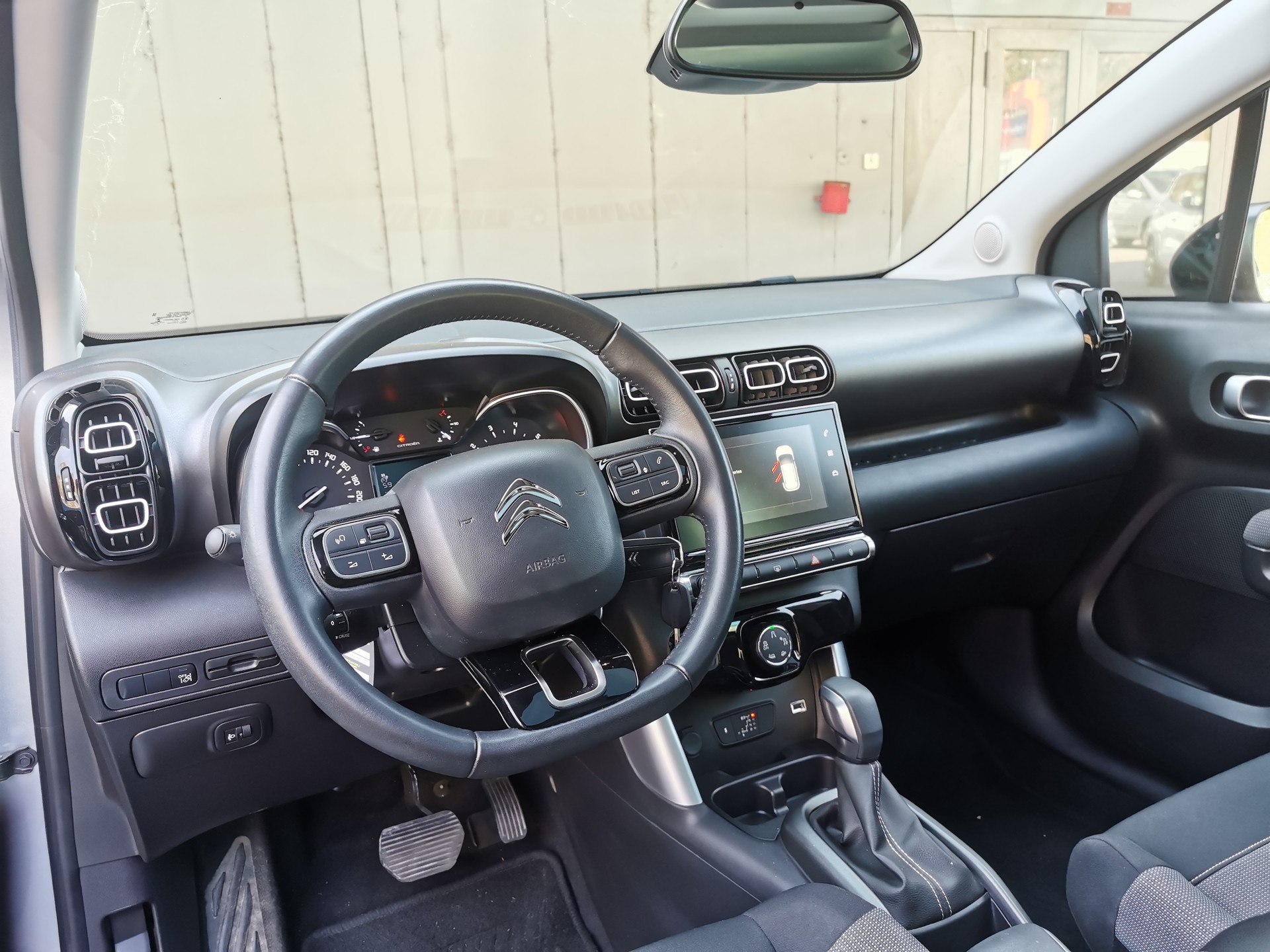 CITROEN C3 Aircross 1.5 BlueHD Shine EAT-image-5