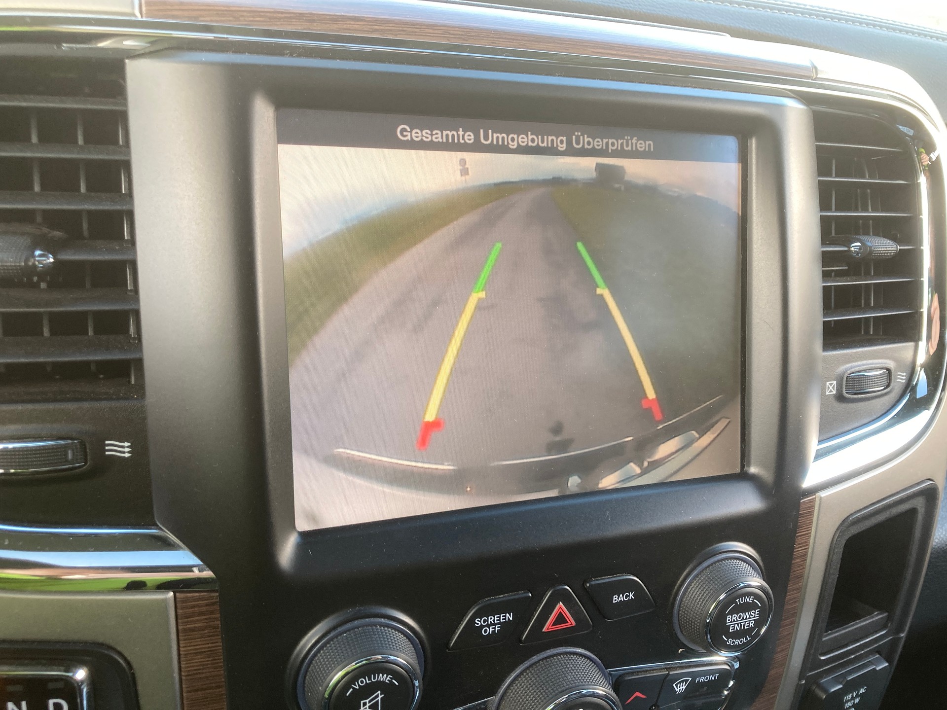 DODGE Ram V8 1500 Laramie-image-14