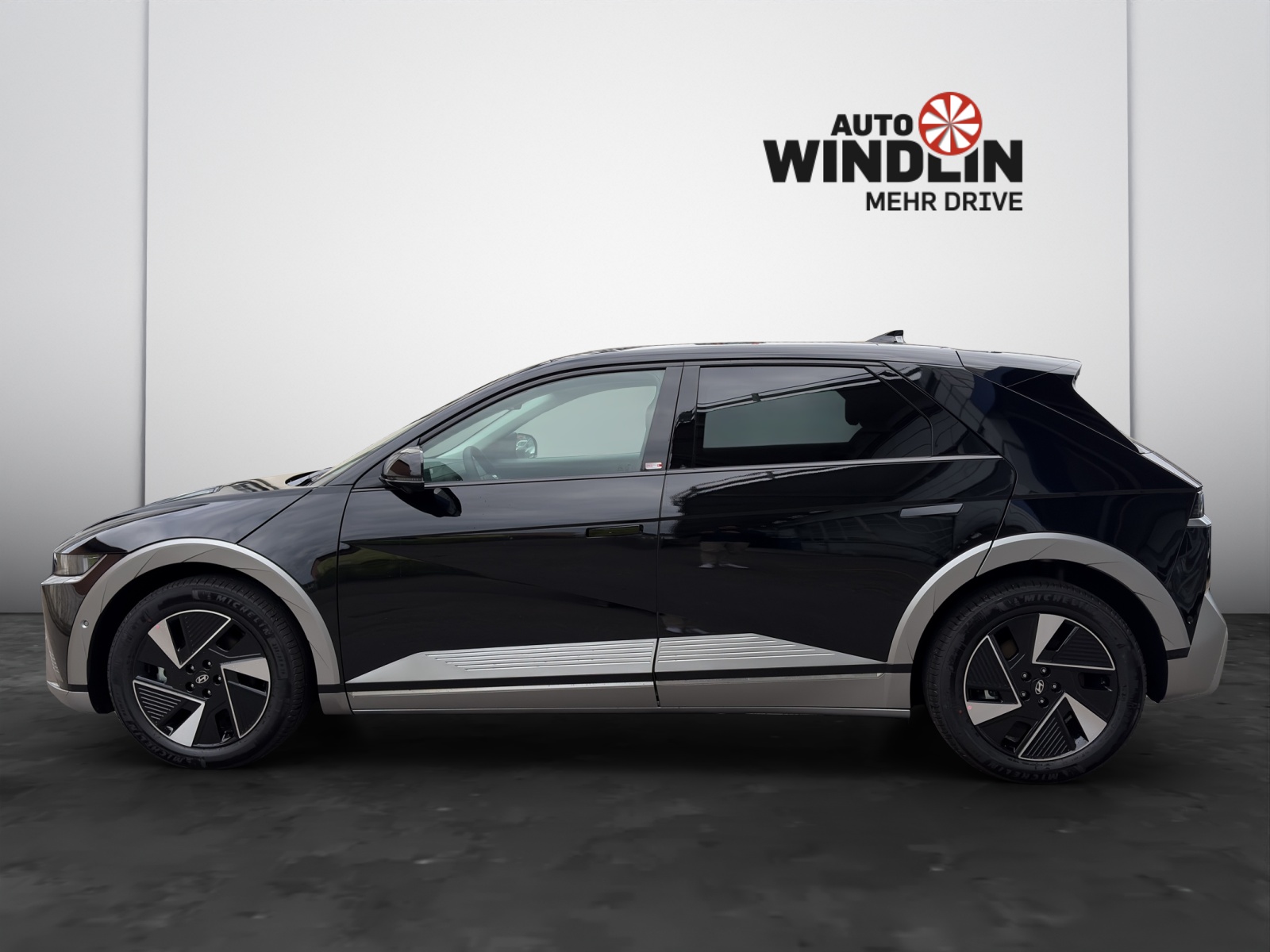 HYUNDAI Ioniq 5 Vertex 84 kWh 4WD-image-2