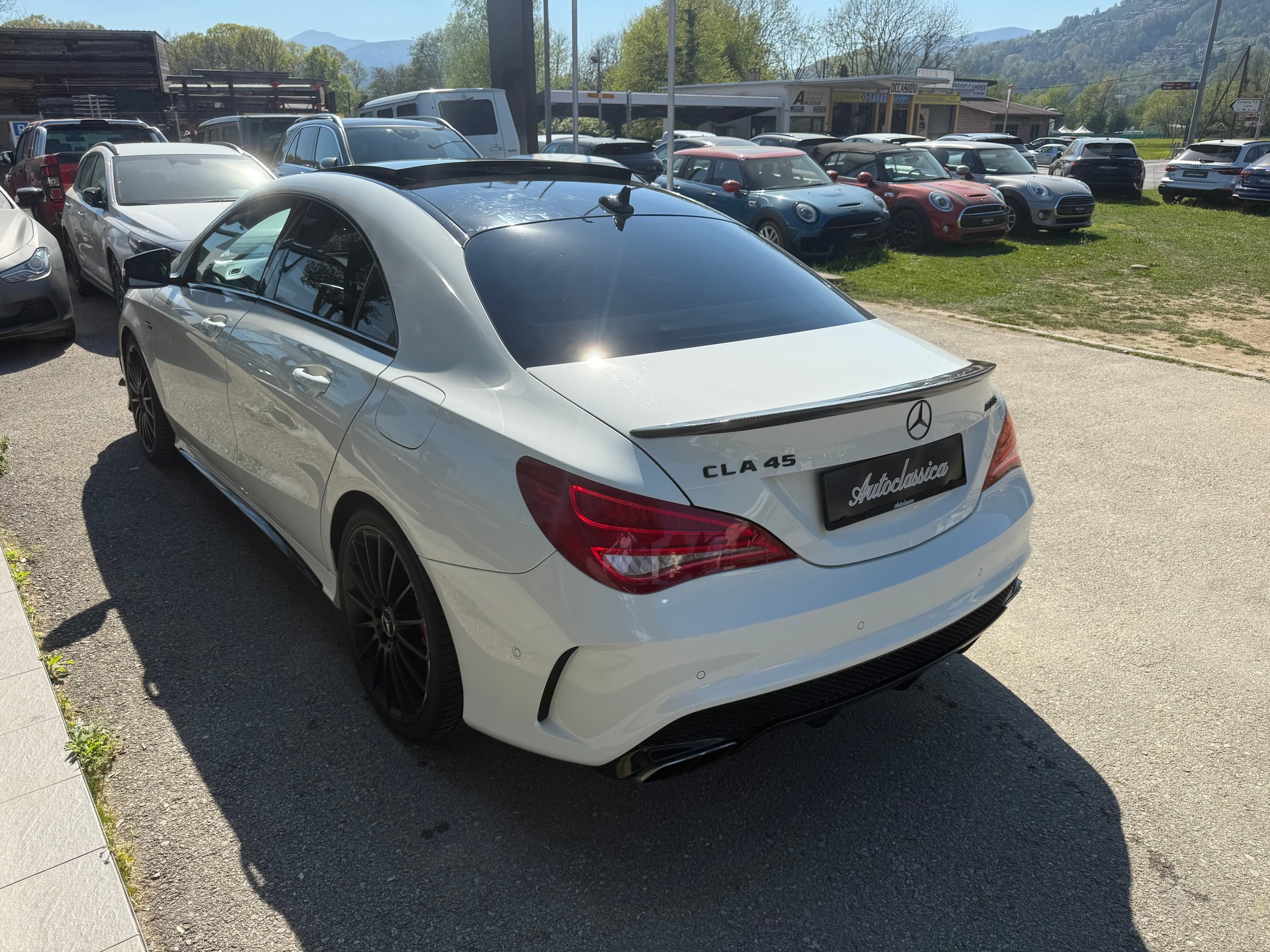 MERCEDES-BENZ CLA 45 AMG 4Matic Speedshift-image-6