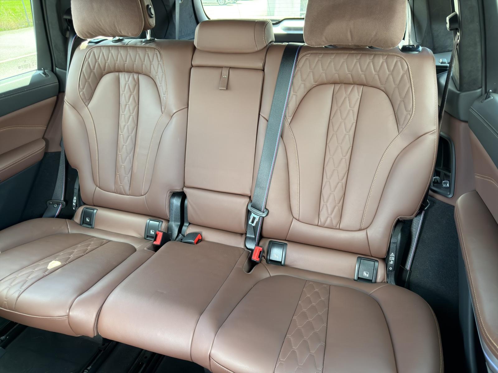BMW X7 xDrive 48V 40i M Sport Pro Steptronic-image-19