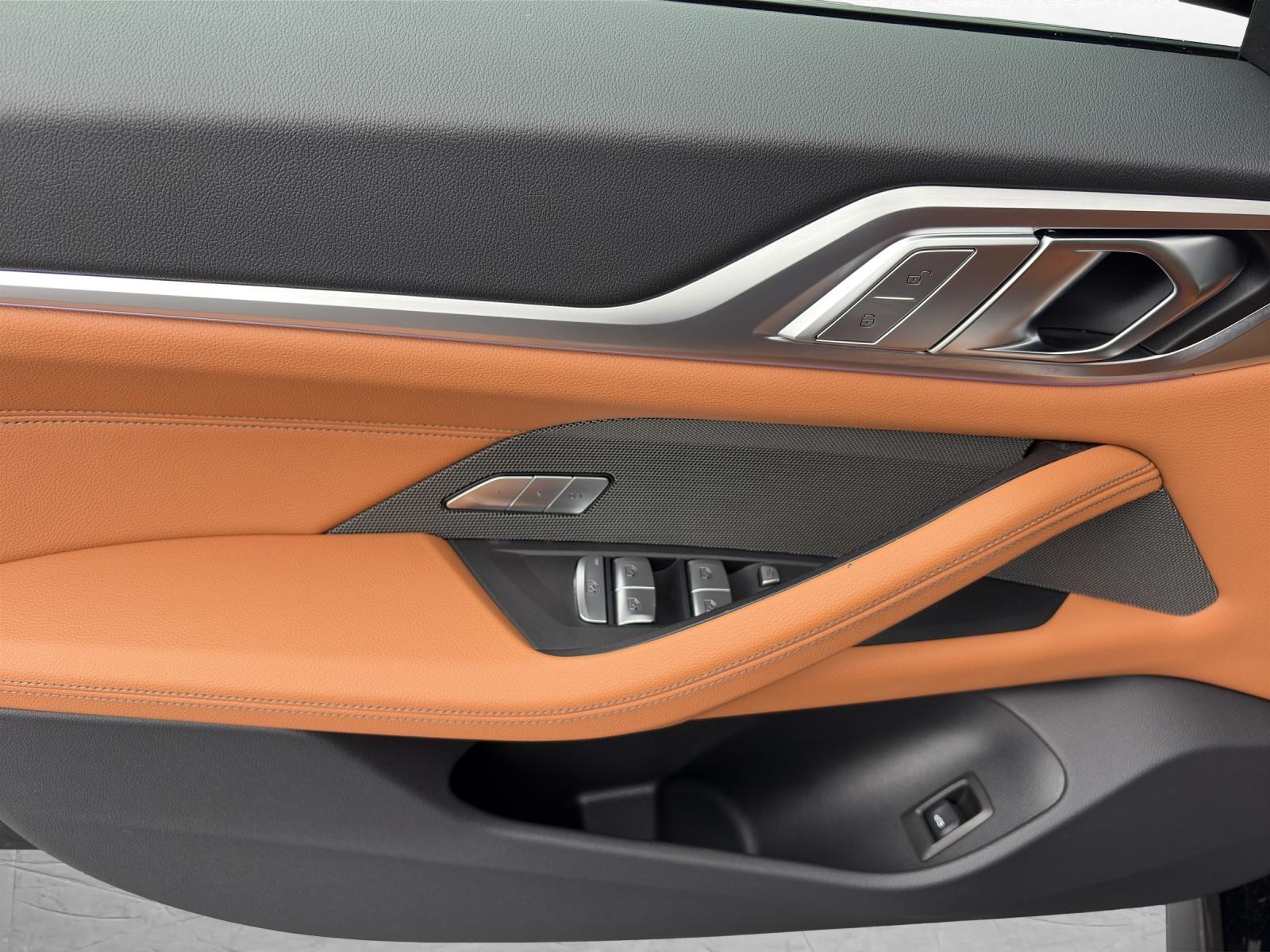 BMW M440i xDrive Gran Coupé-image-16