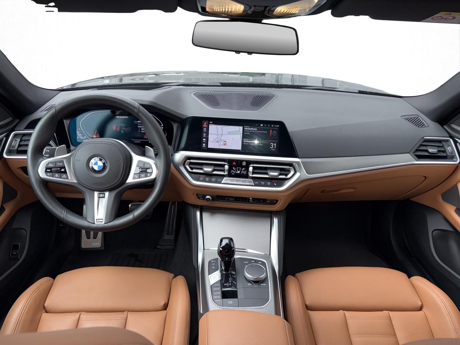 BMW M440i xDrive Gran Coupé-image-12