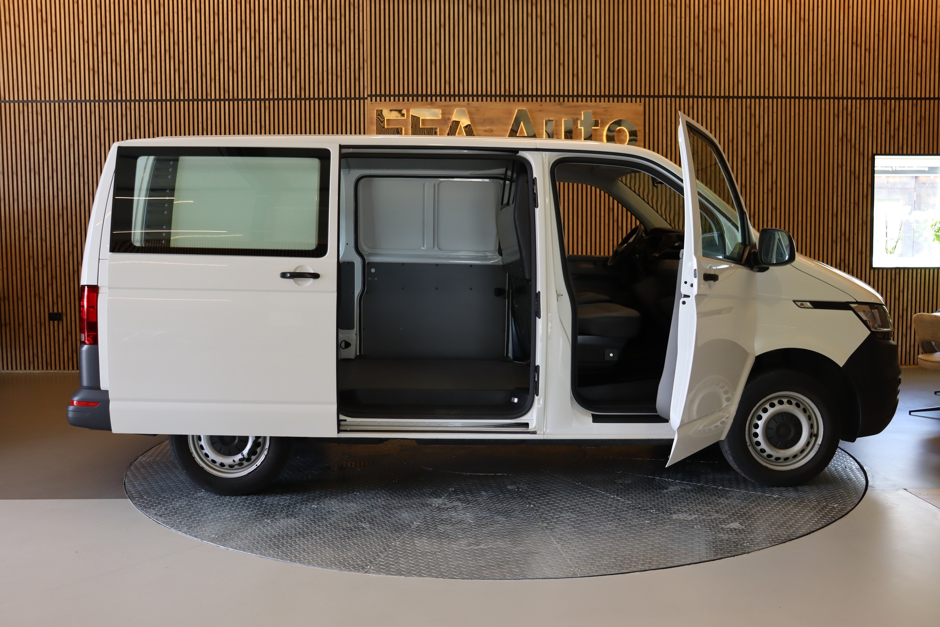 VW T6.1 Kaw. 3000 2.0 TDI 110-image-5