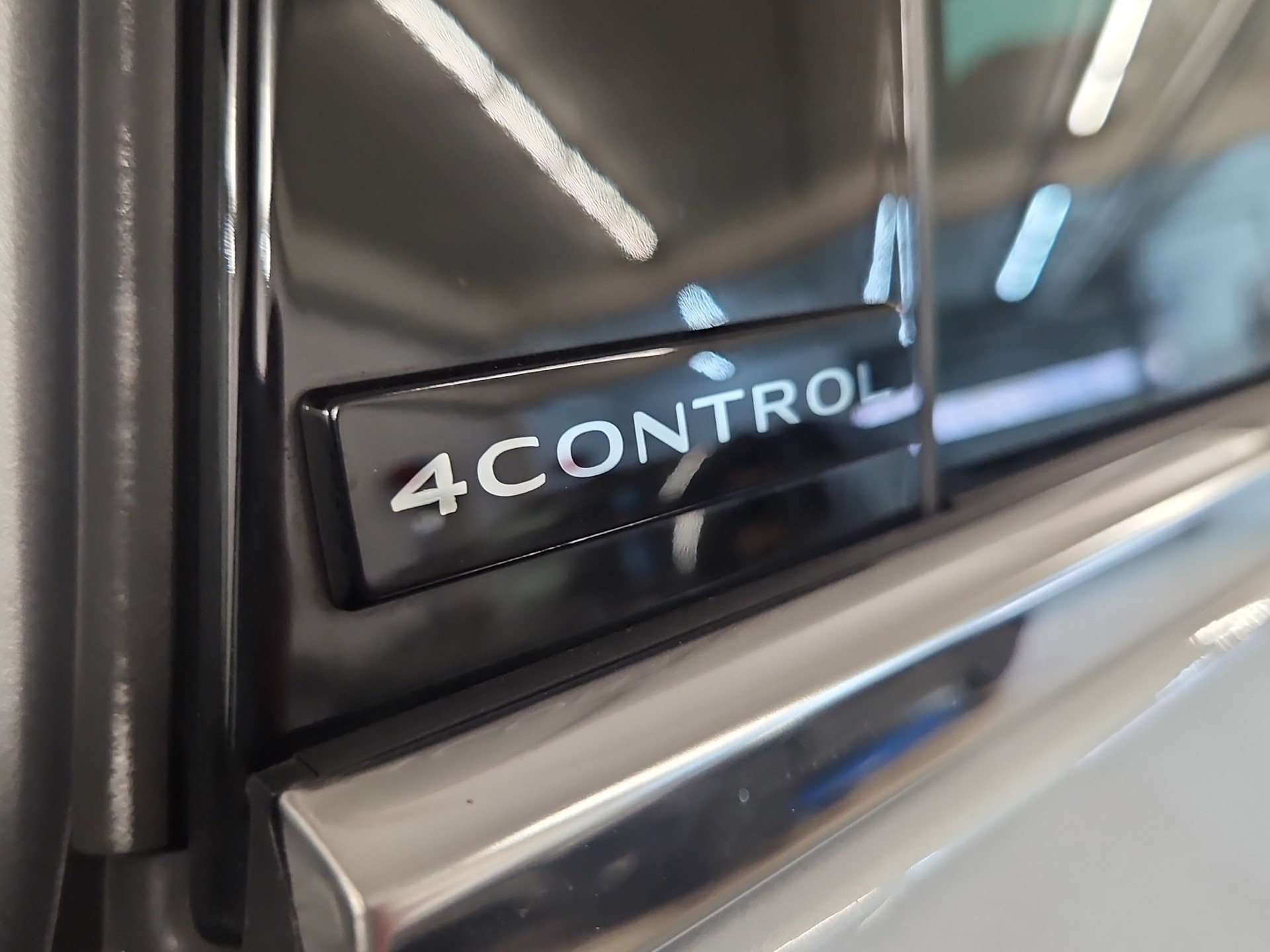RENAULT Espace 1.8 TCe Initiale EDC 7-image-31
