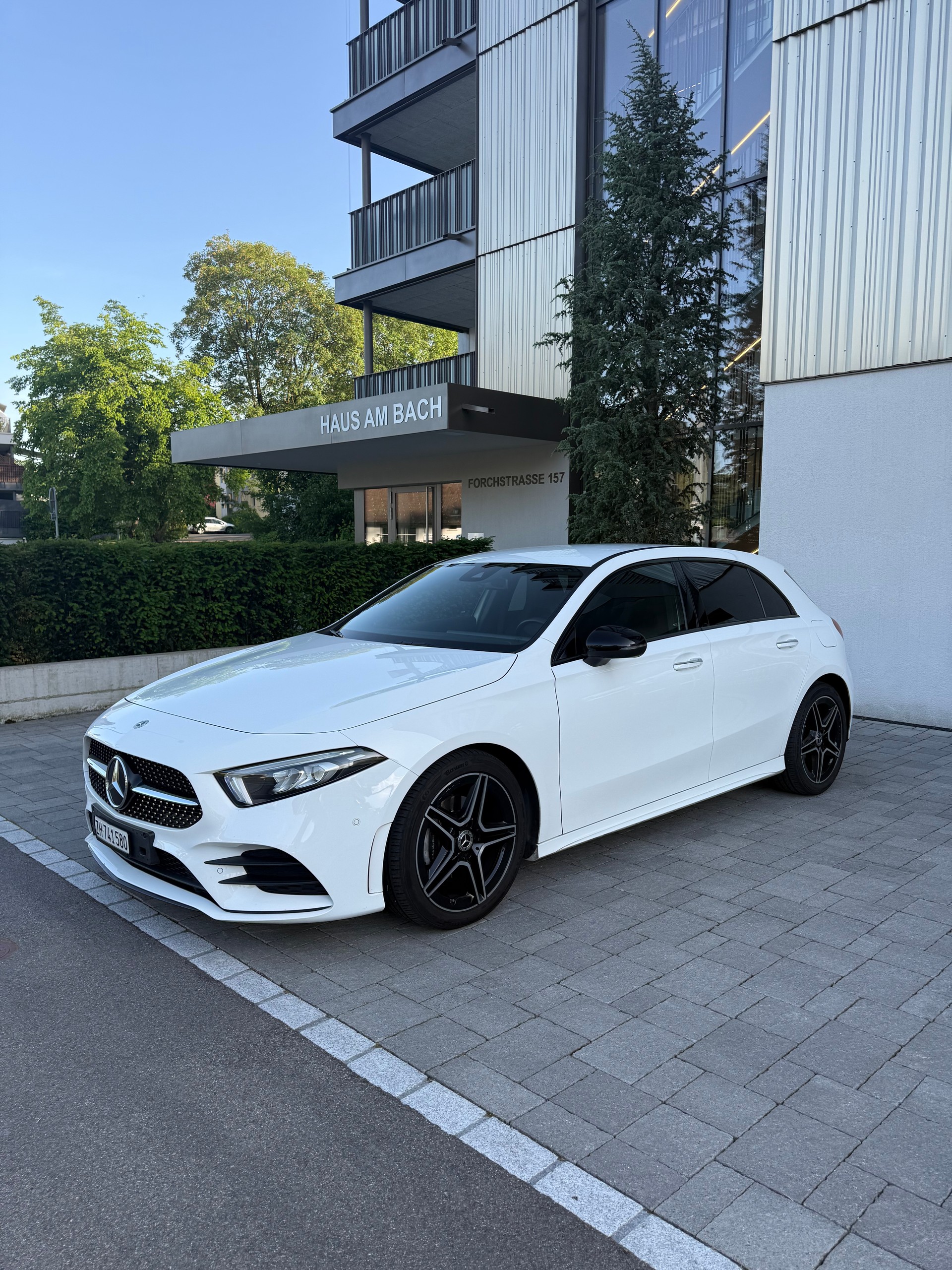 MERCEDES-BENZ A 200 d AMG Line 8G-DCT