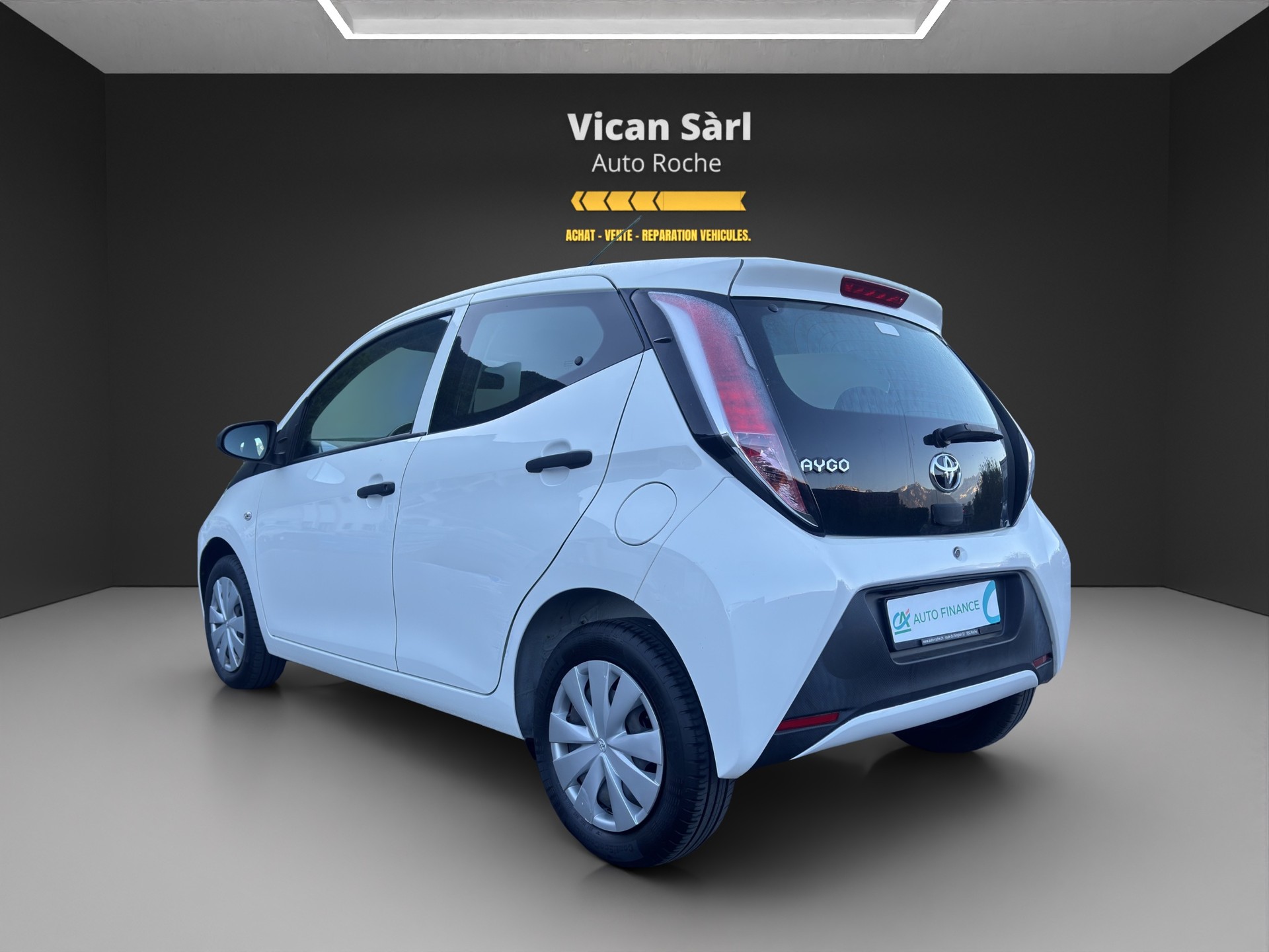 TOYOTA Aygo 1.0 VVT-i x-image-6