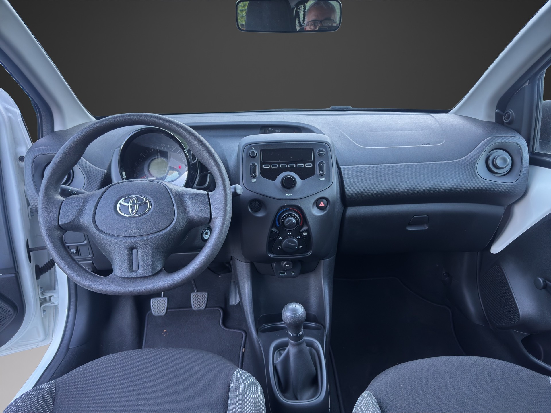 TOYOTA Aygo 1.0 VVT-i x-image-10